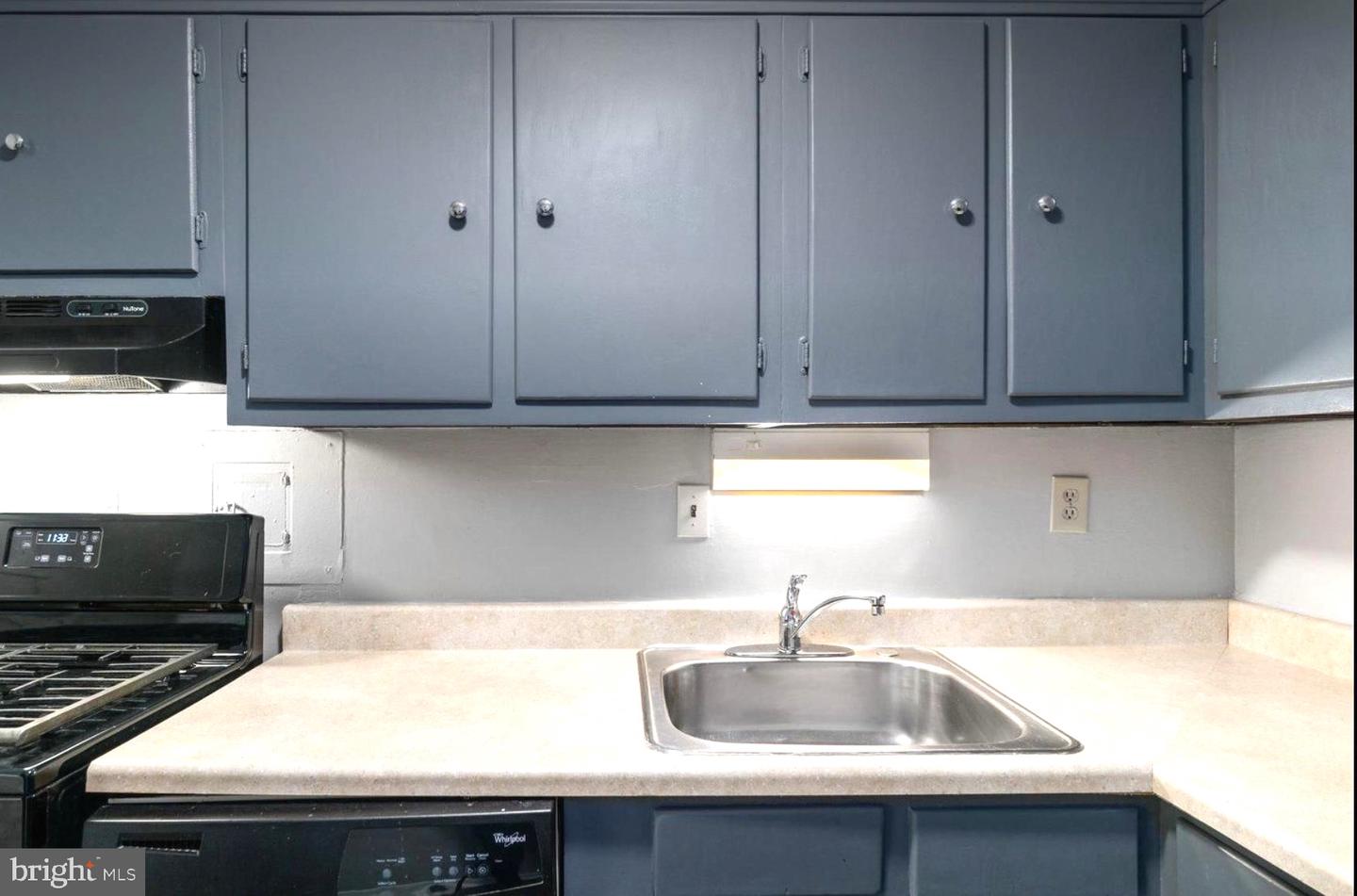 6011 Emerson St #308