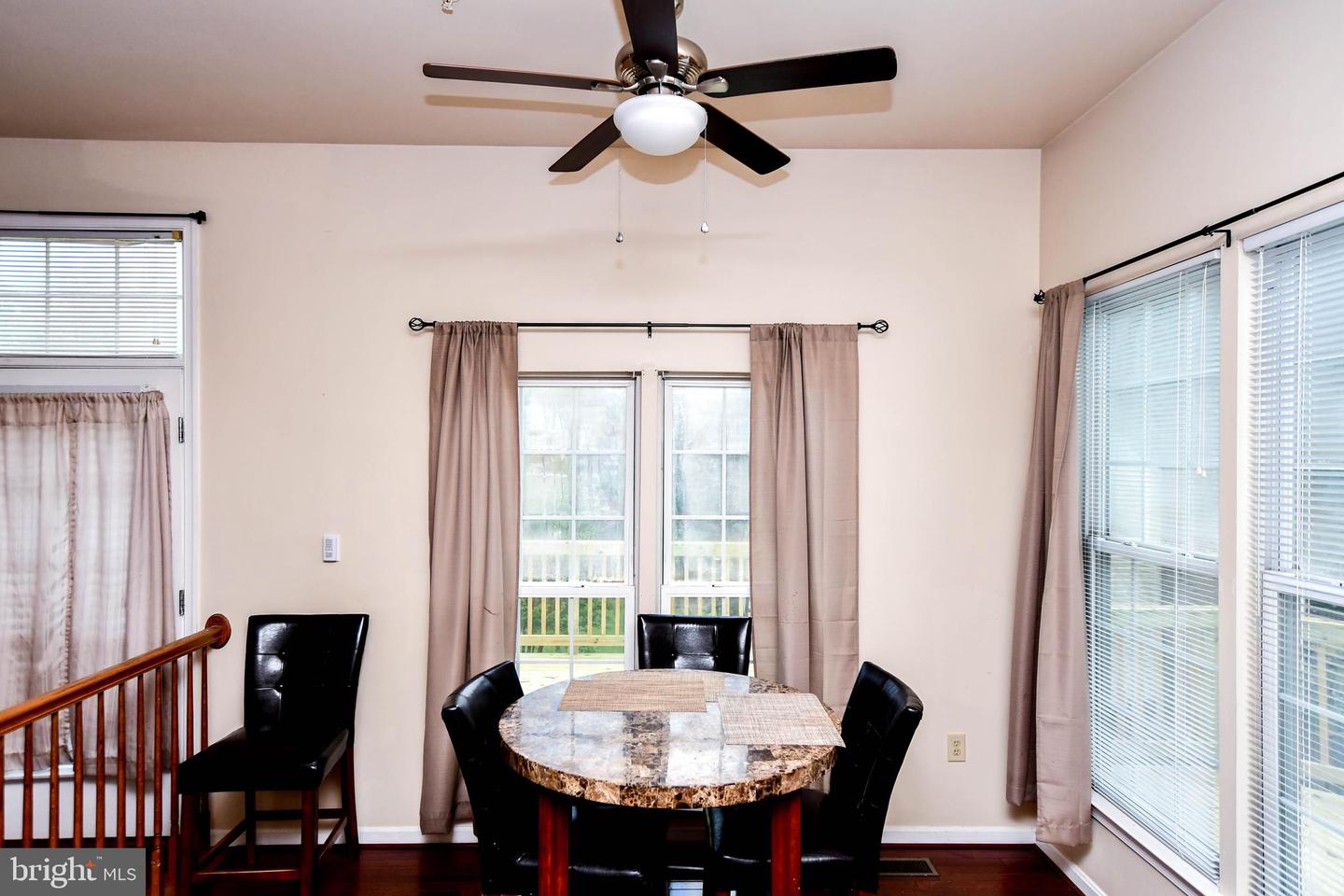 6803 Summit Creek Rd