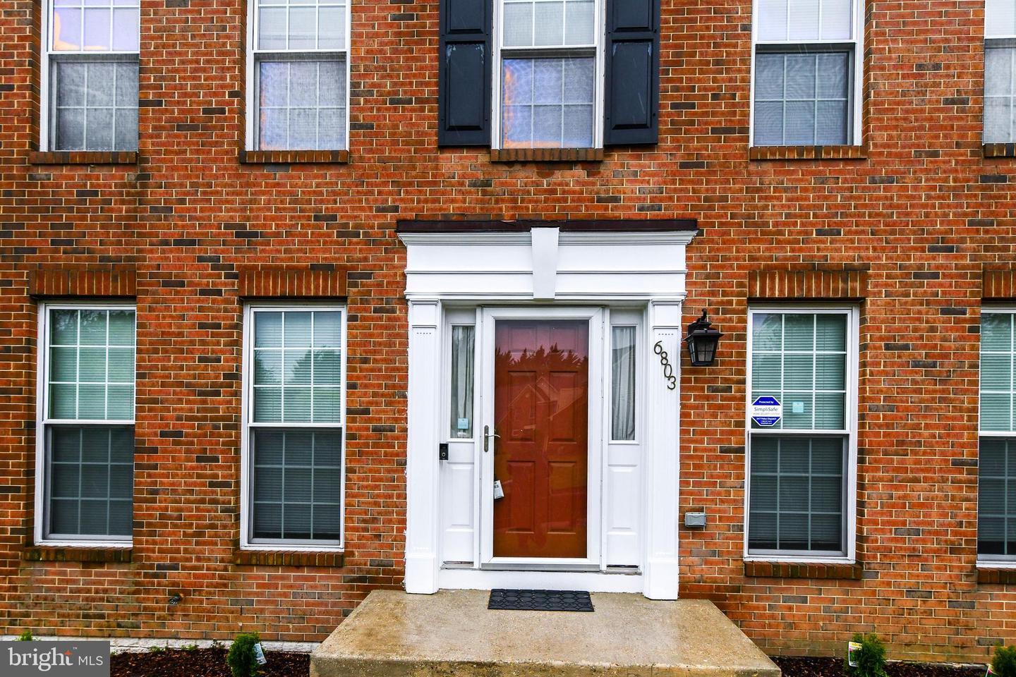 6803 Summit Creek Rd