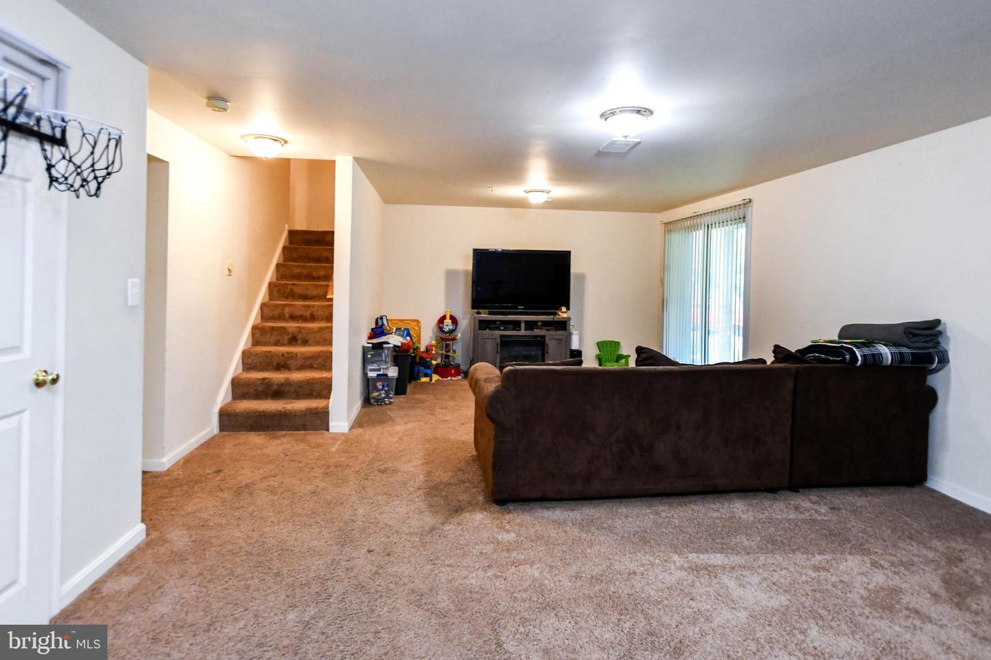 6803 Summit Creek Rd