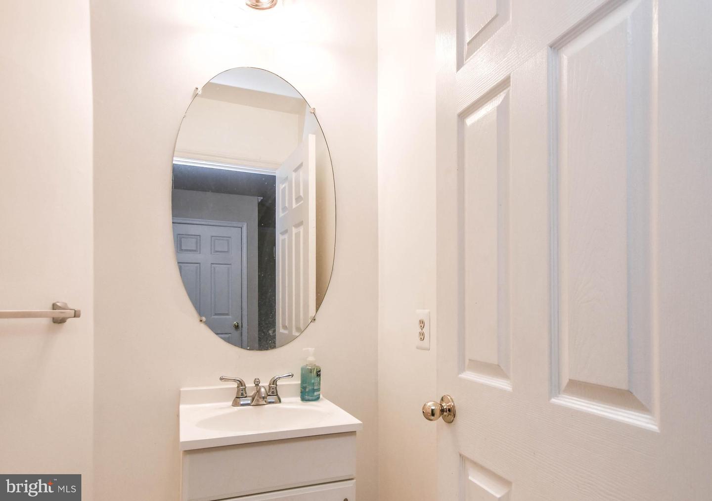 6803 Summit Creek Rd