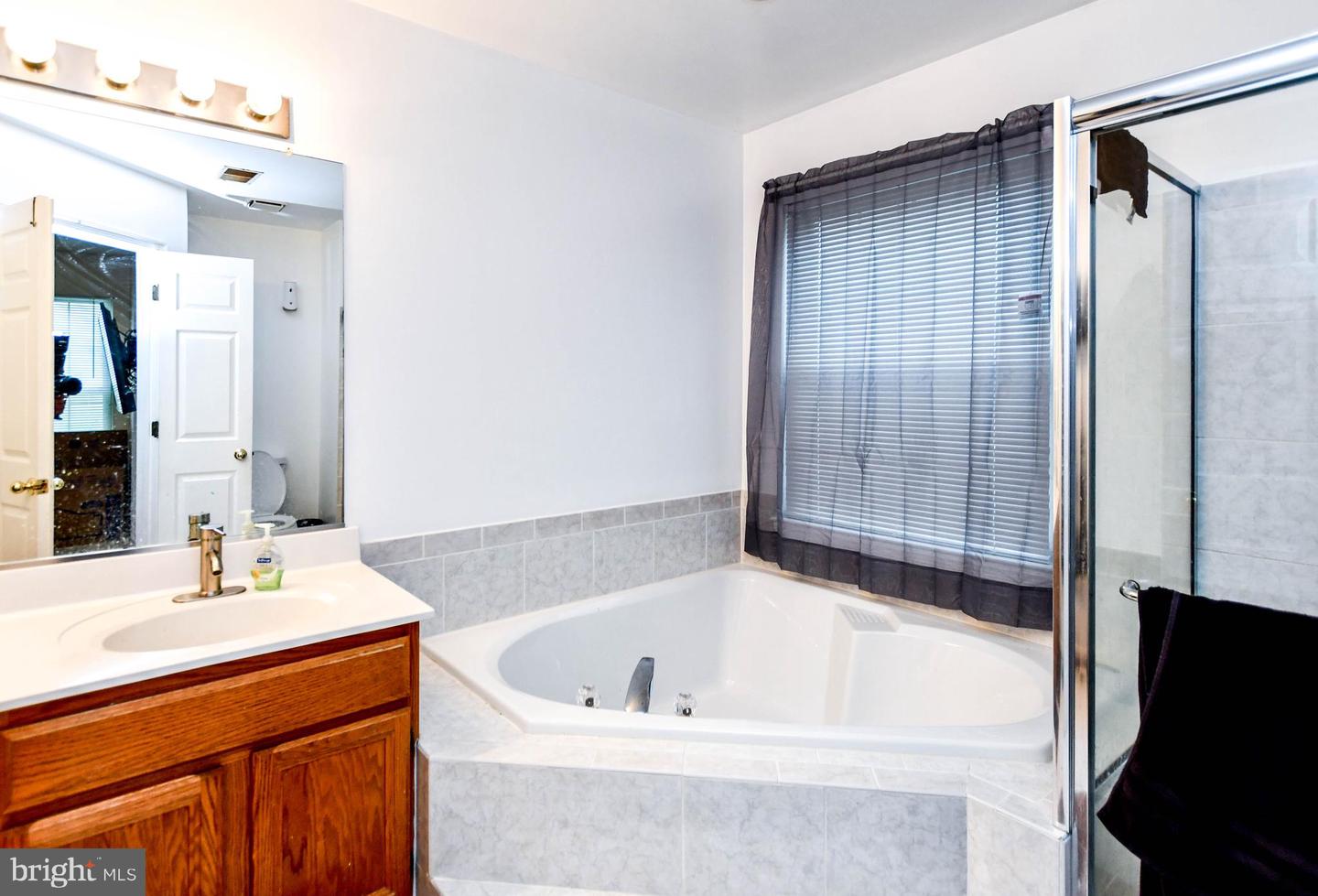 6803 Summit Creek Rd