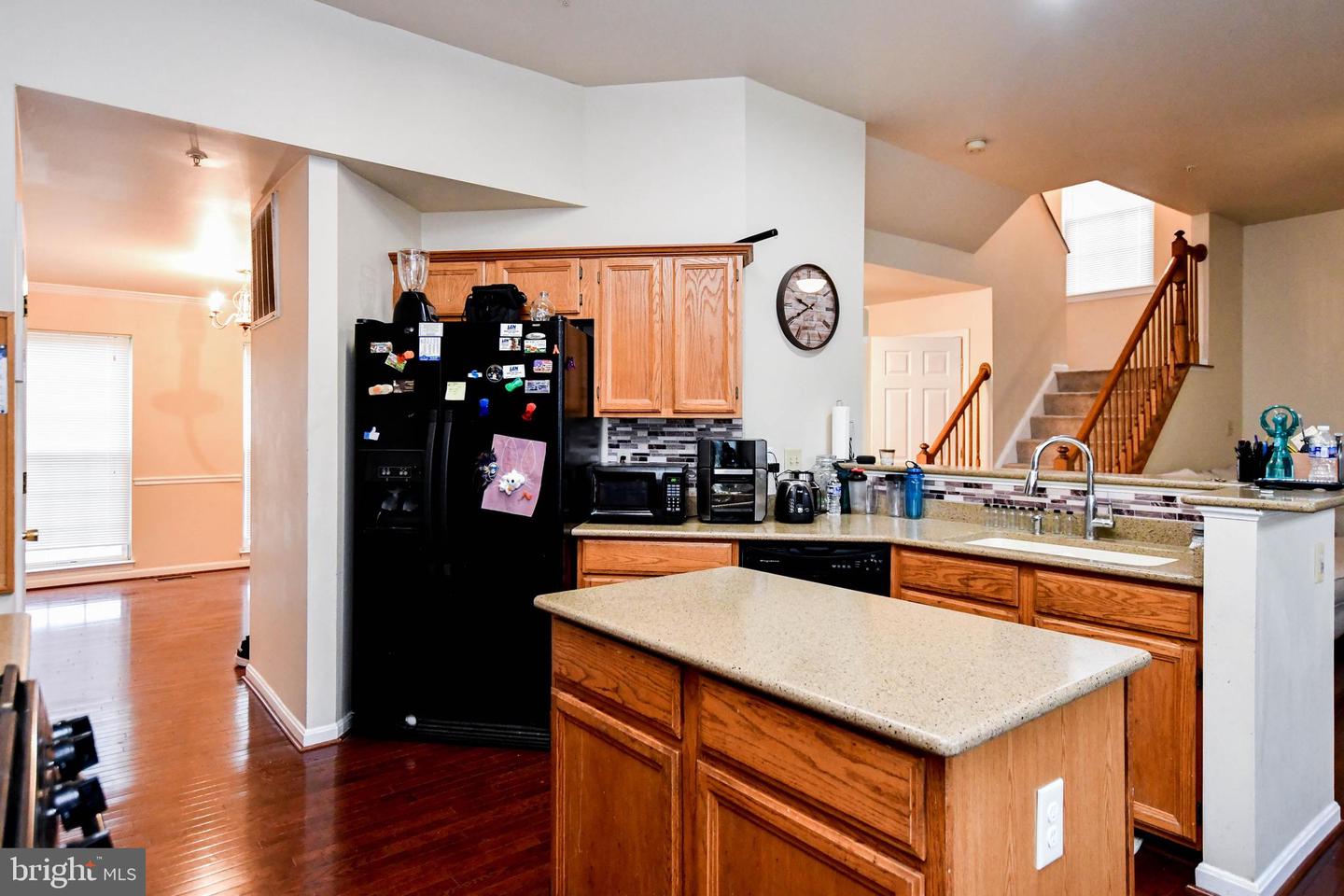 6803 Summit Creek Rd