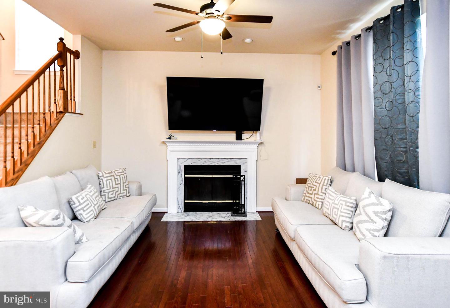 6803 Summit Creek Rd