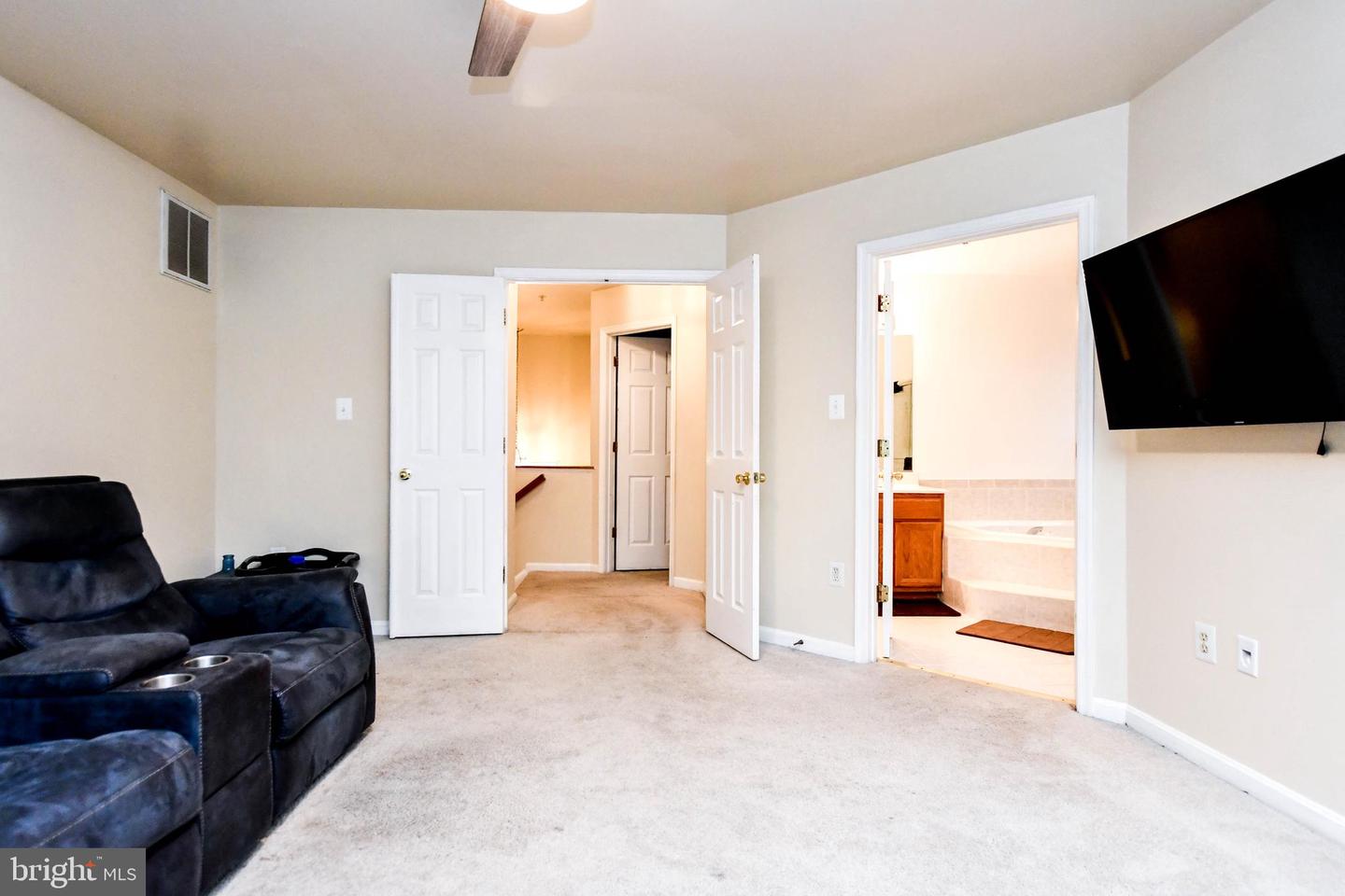 6803 Summit Creek Rd