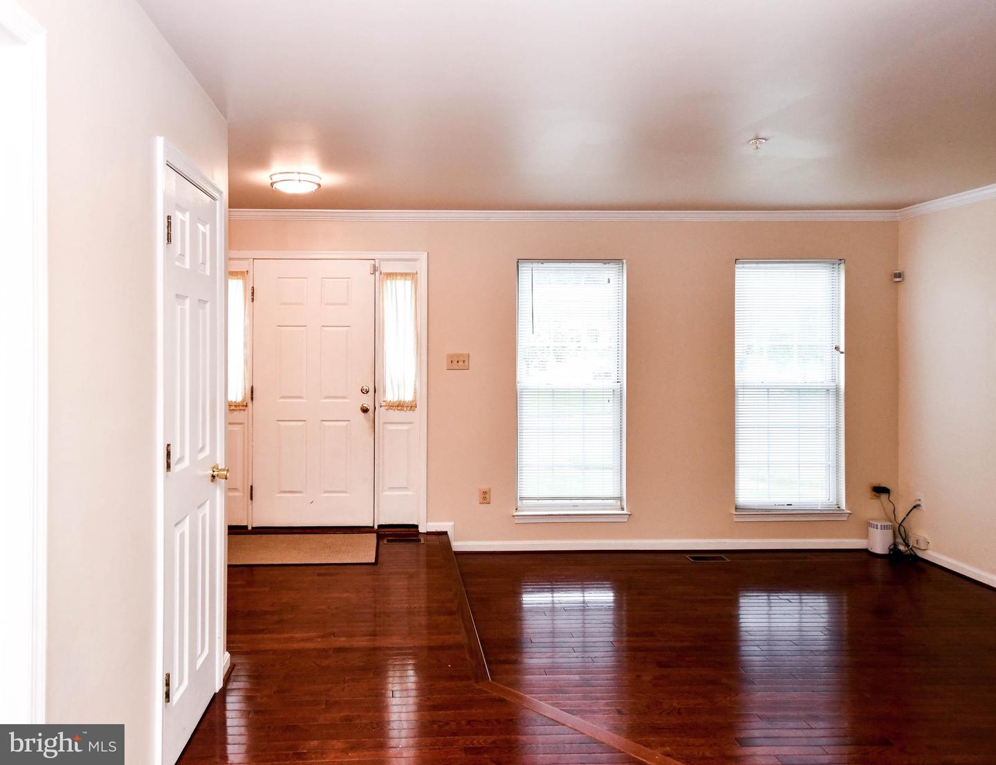 6803 Summit Creek Rd