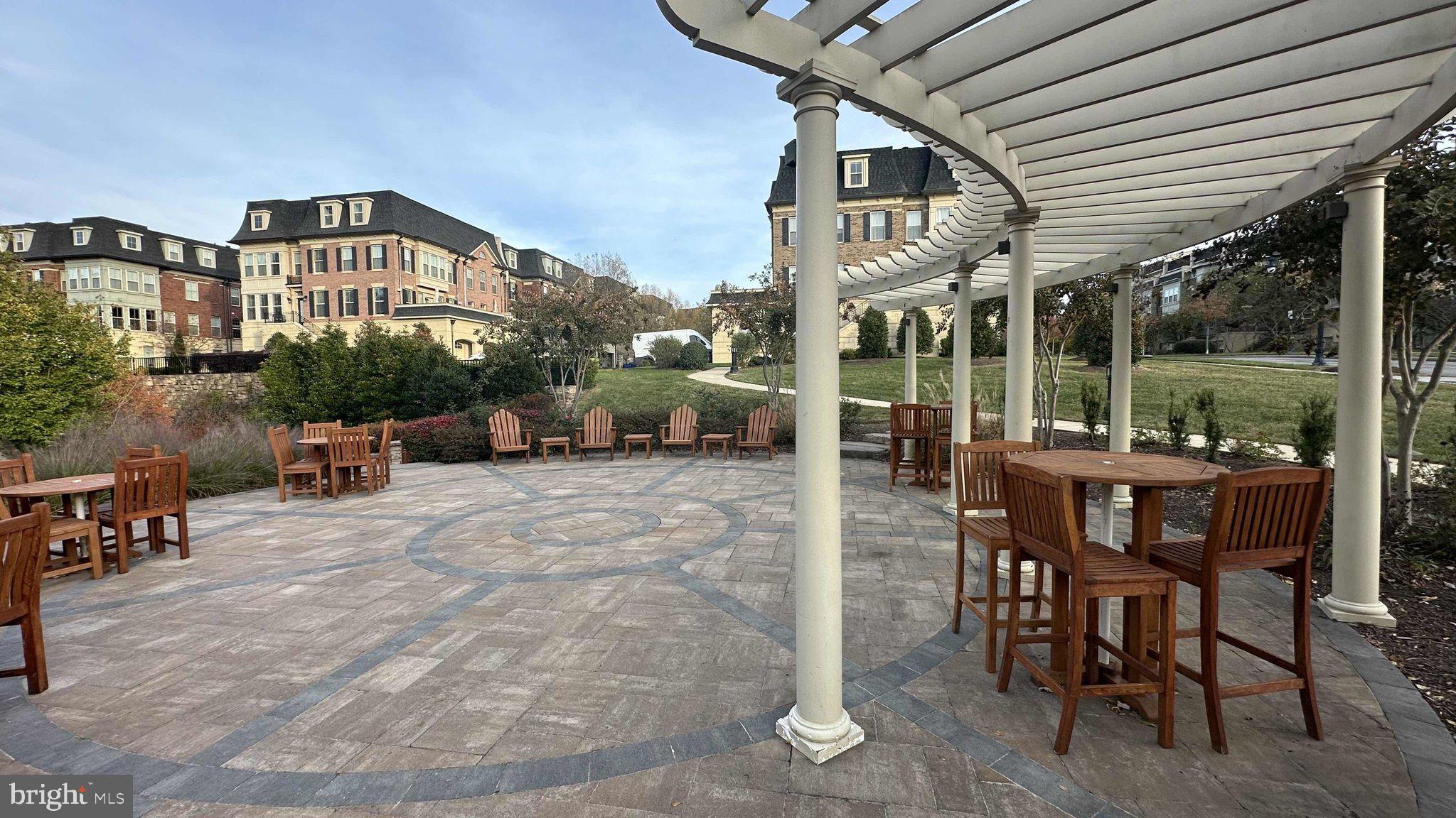 702 River Mist Dr #233