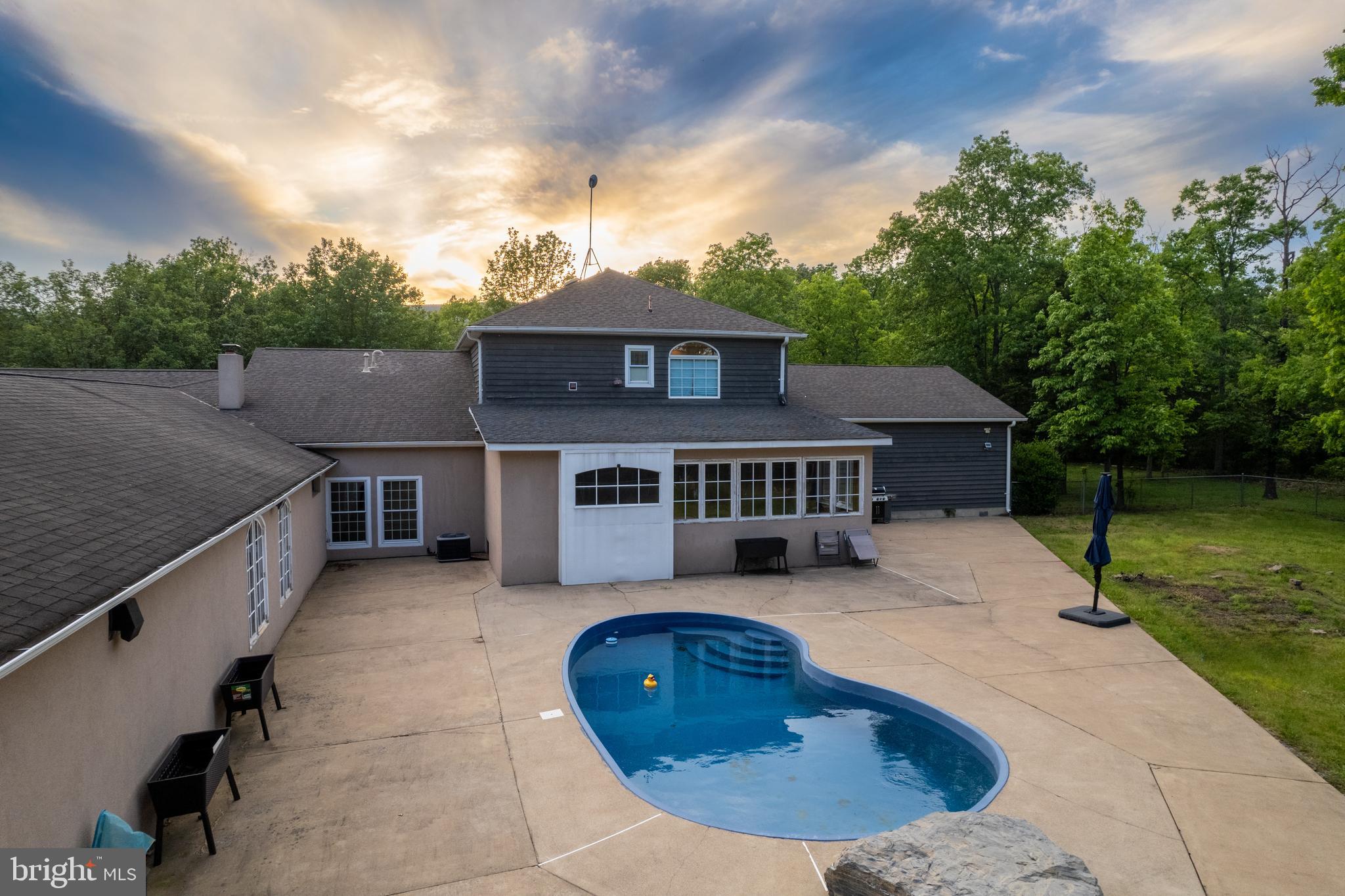 3545 BACK MOUNTAIN RD