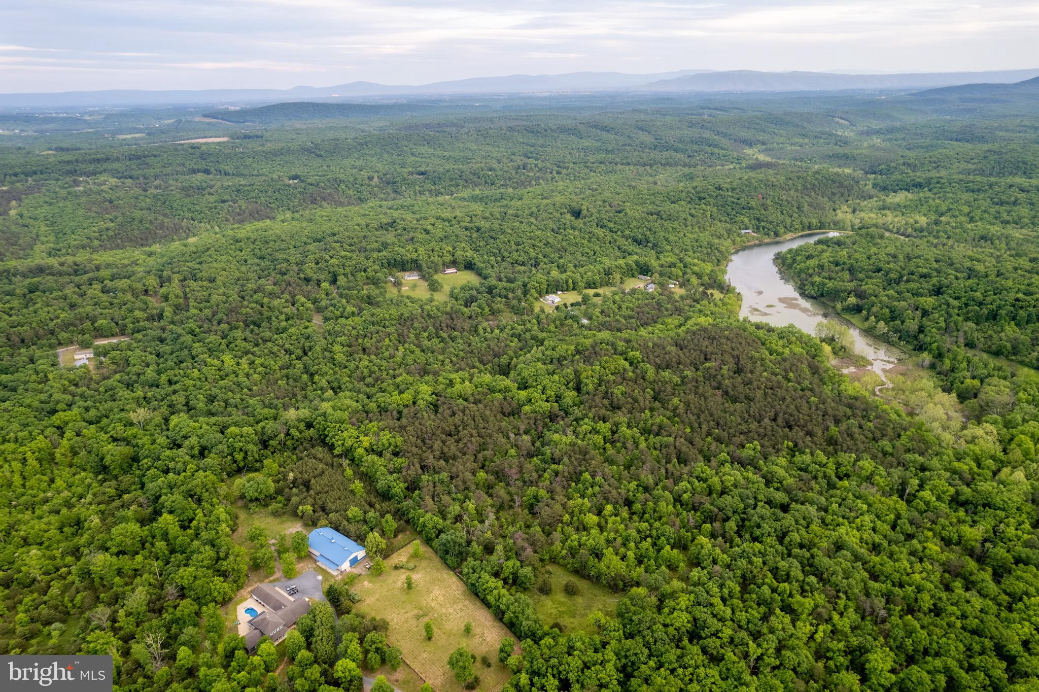 3545 BACK MOUNTAIN RD