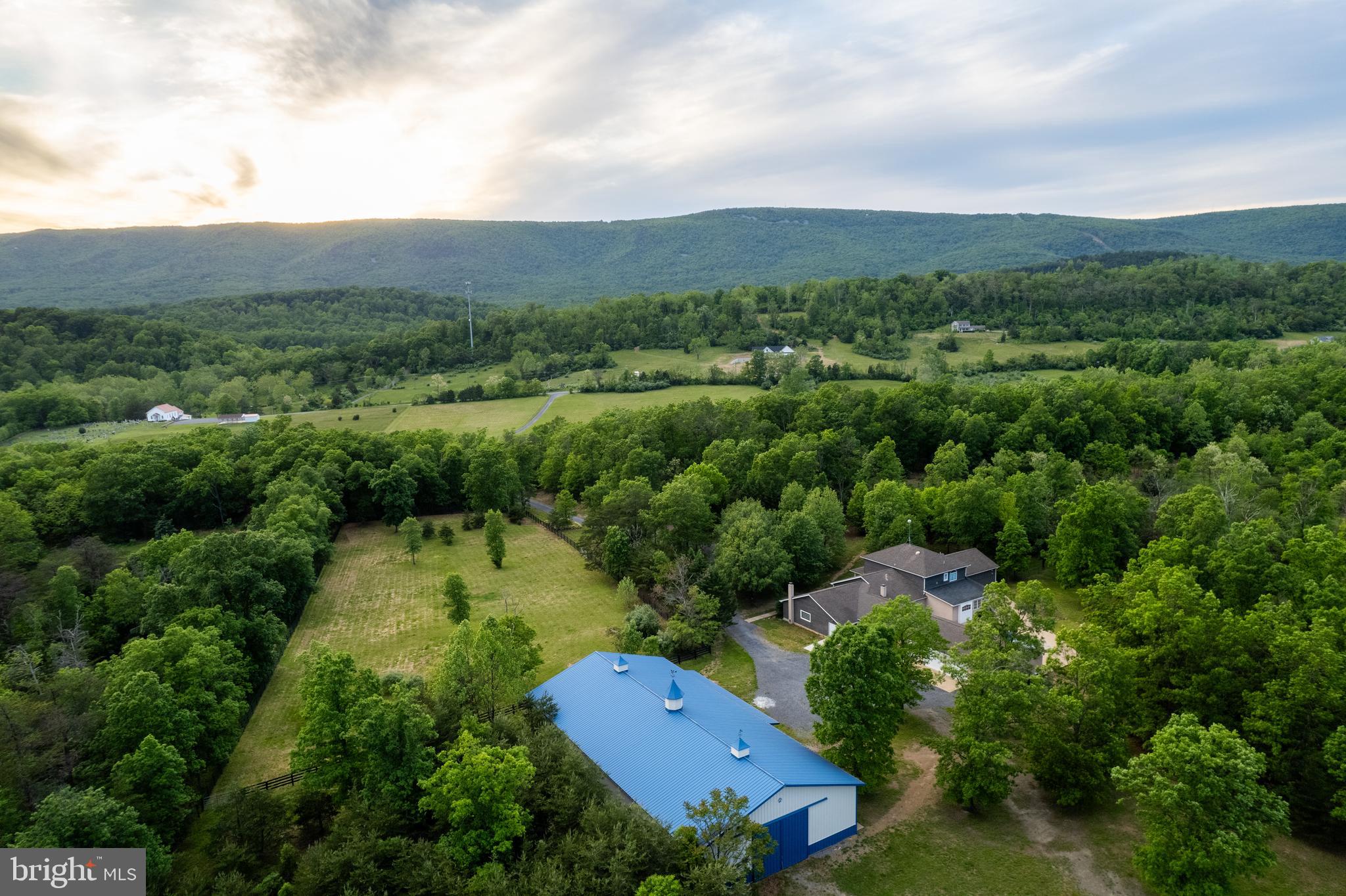 3545 BACK MOUNTAIN RD