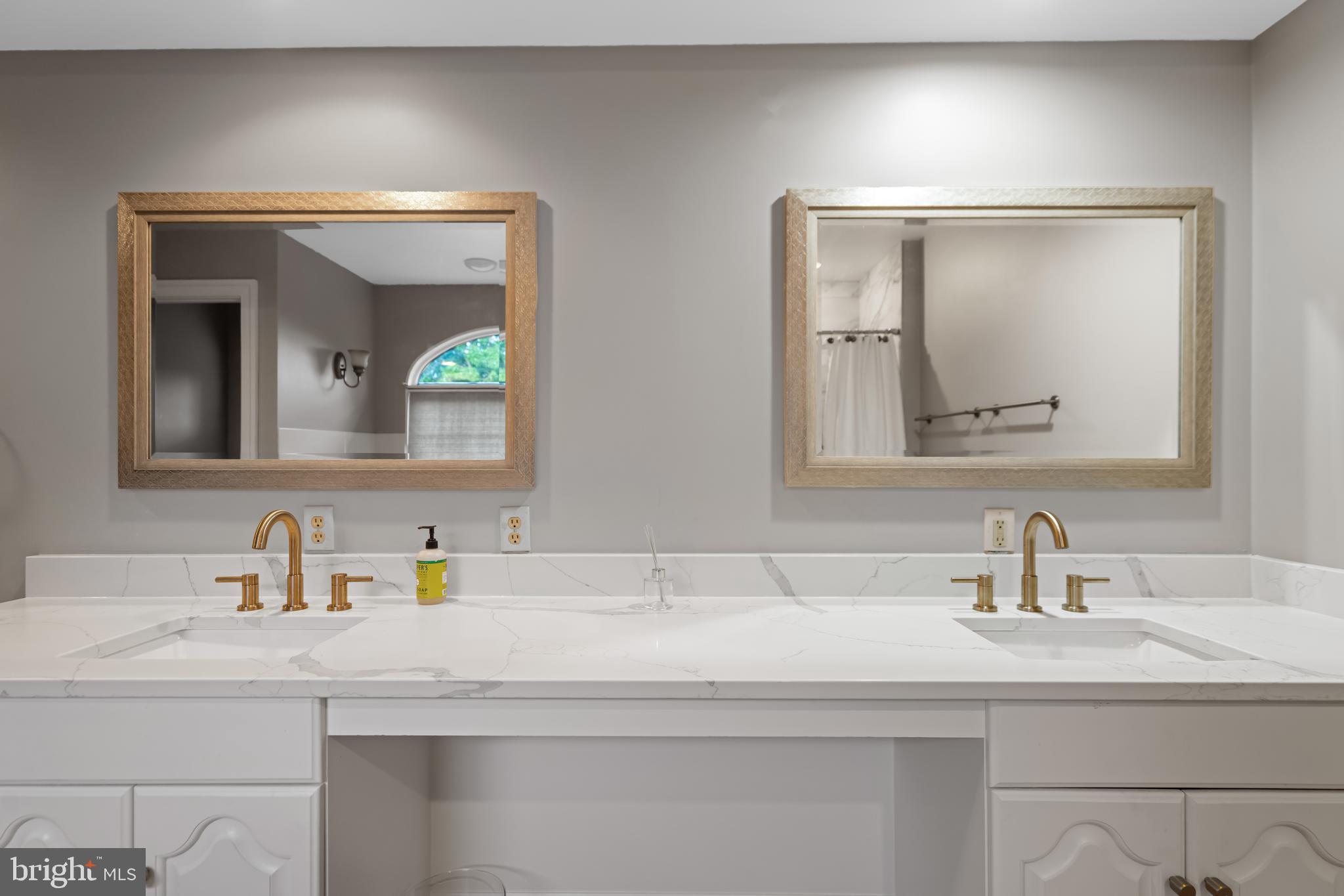 3545 BACK MOUNTAIN RD