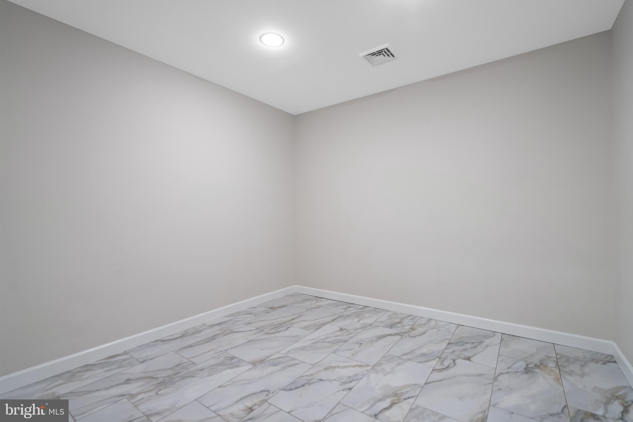 3545 BACK MOUNTAIN RD