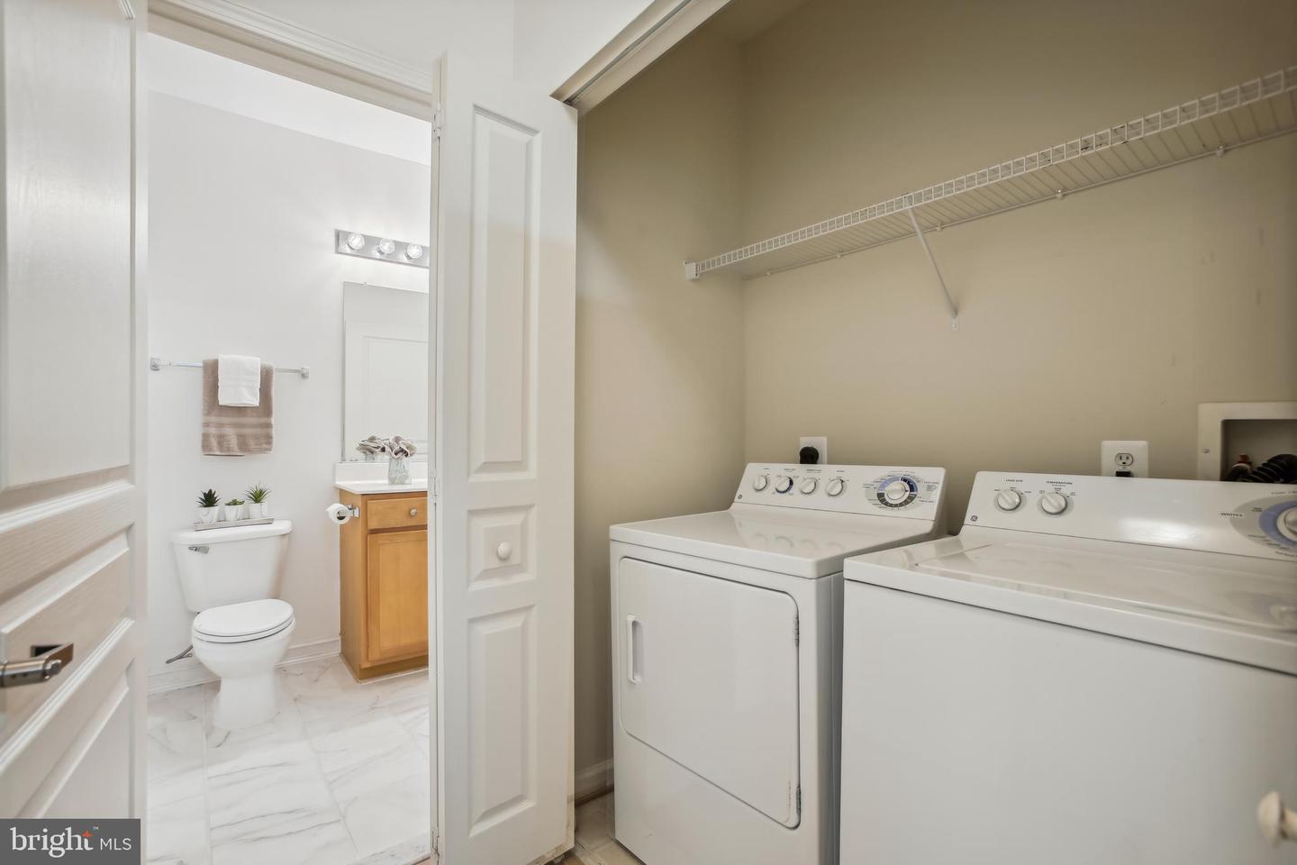 12000 Market St #249