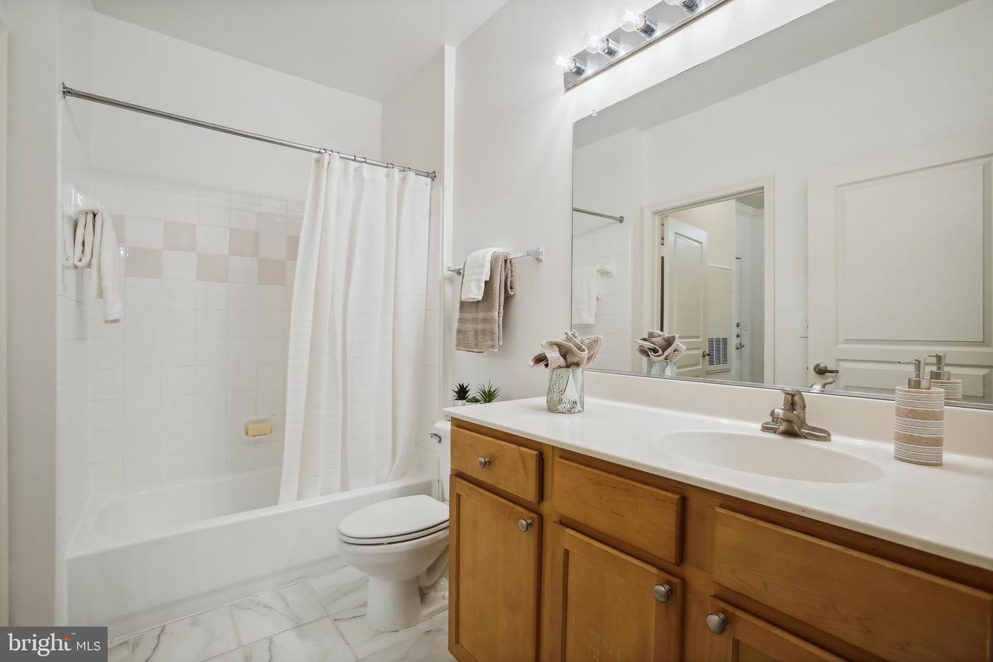 12000 Market St #249