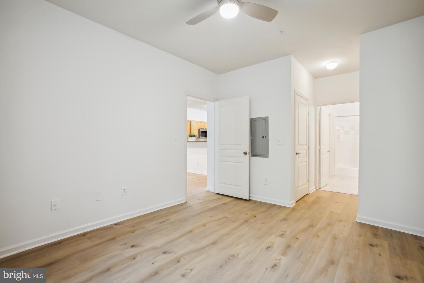 12000 Market St #249