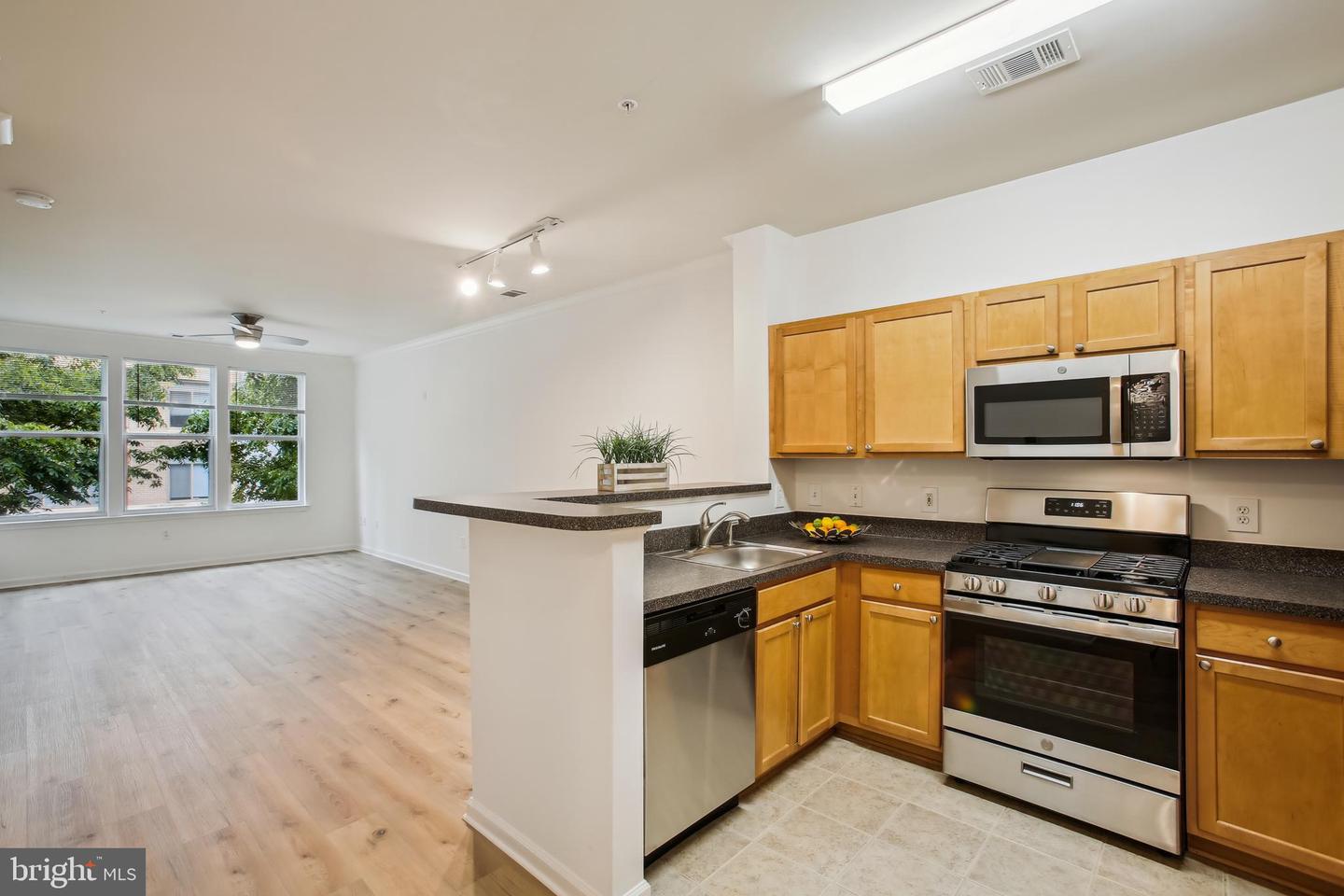 12000 Market St #249