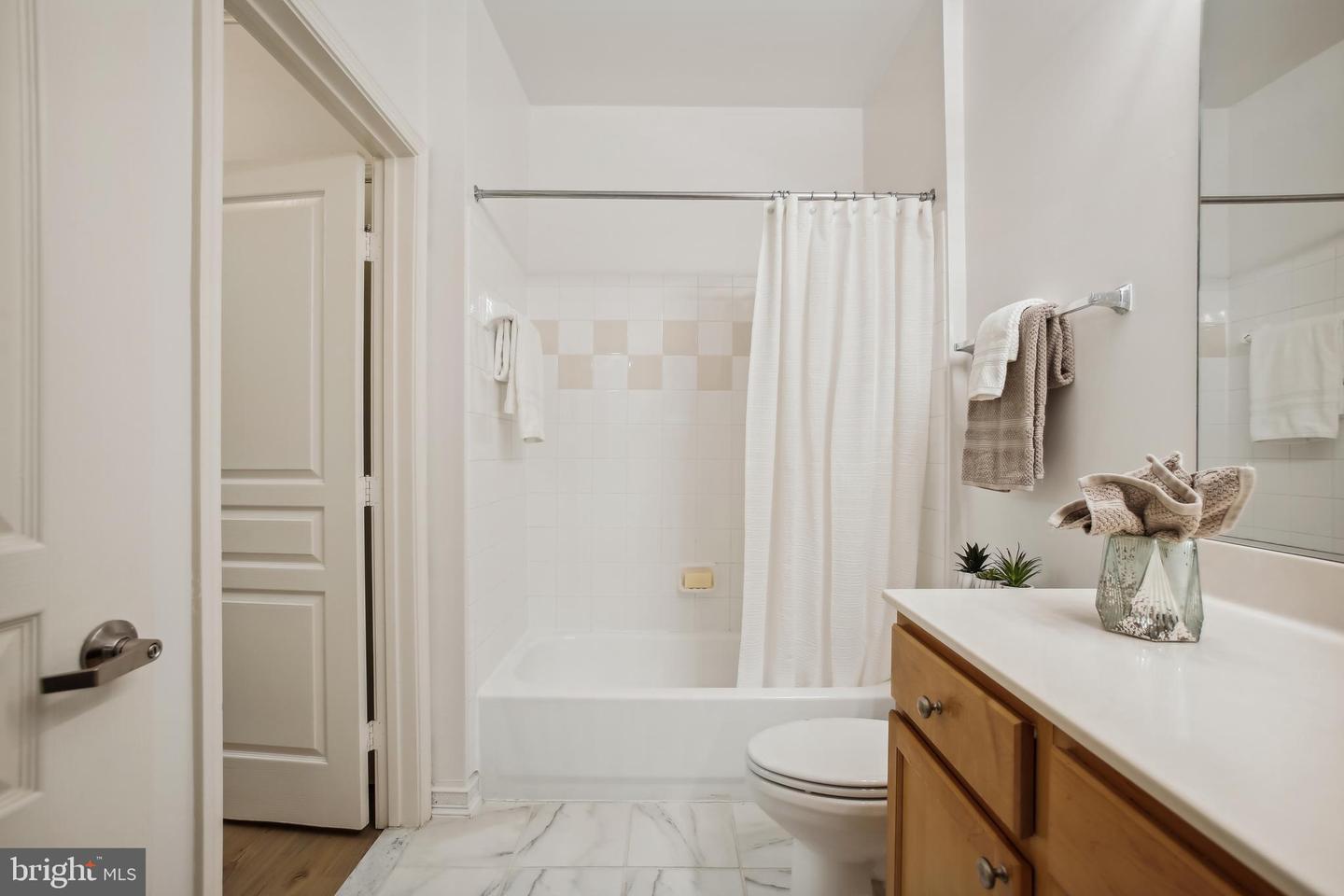 12000 Market St #249