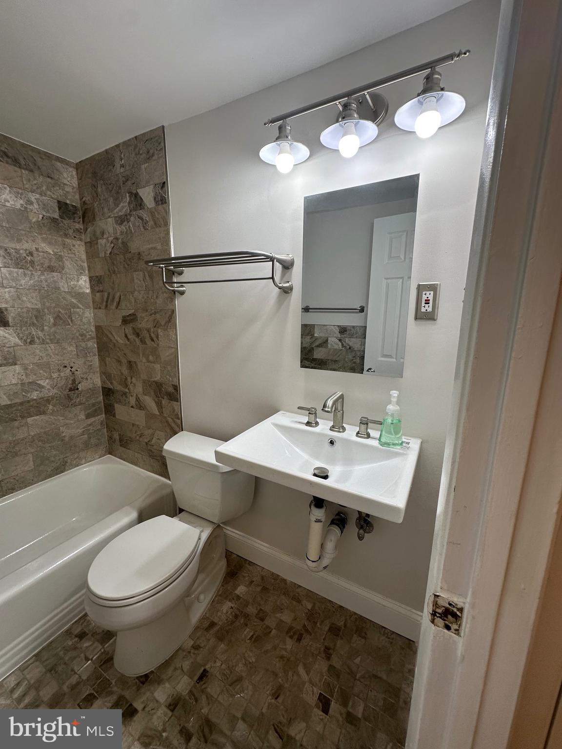 2848 Annandale Rd #126