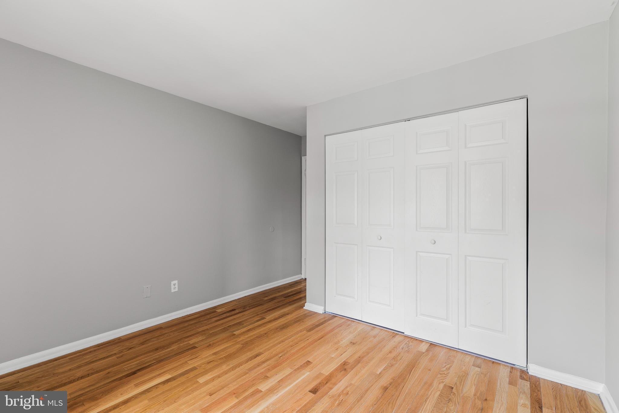 3328 Woodburn Village Dr #23