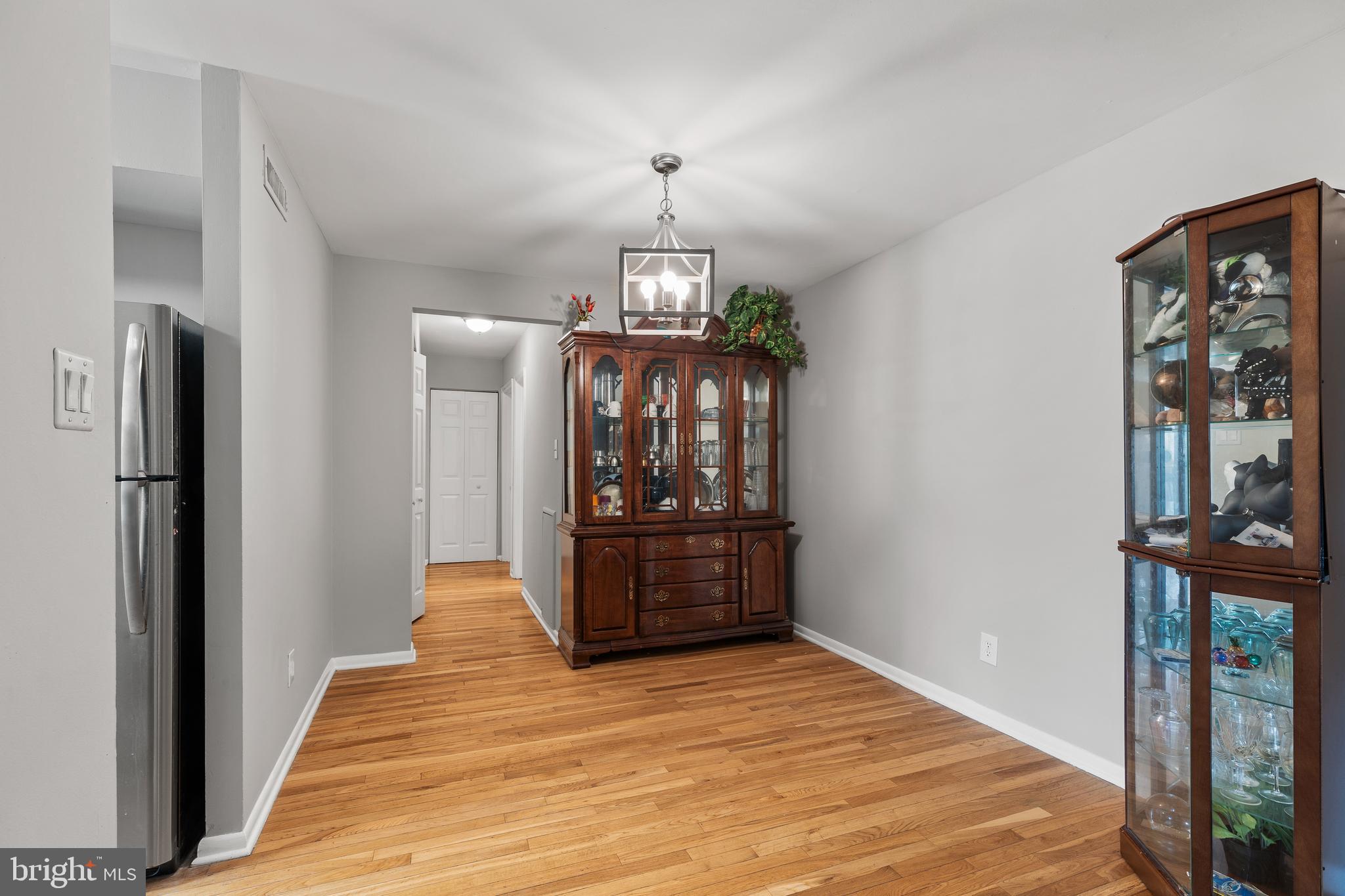 3328 Woodburn Village Dr #23