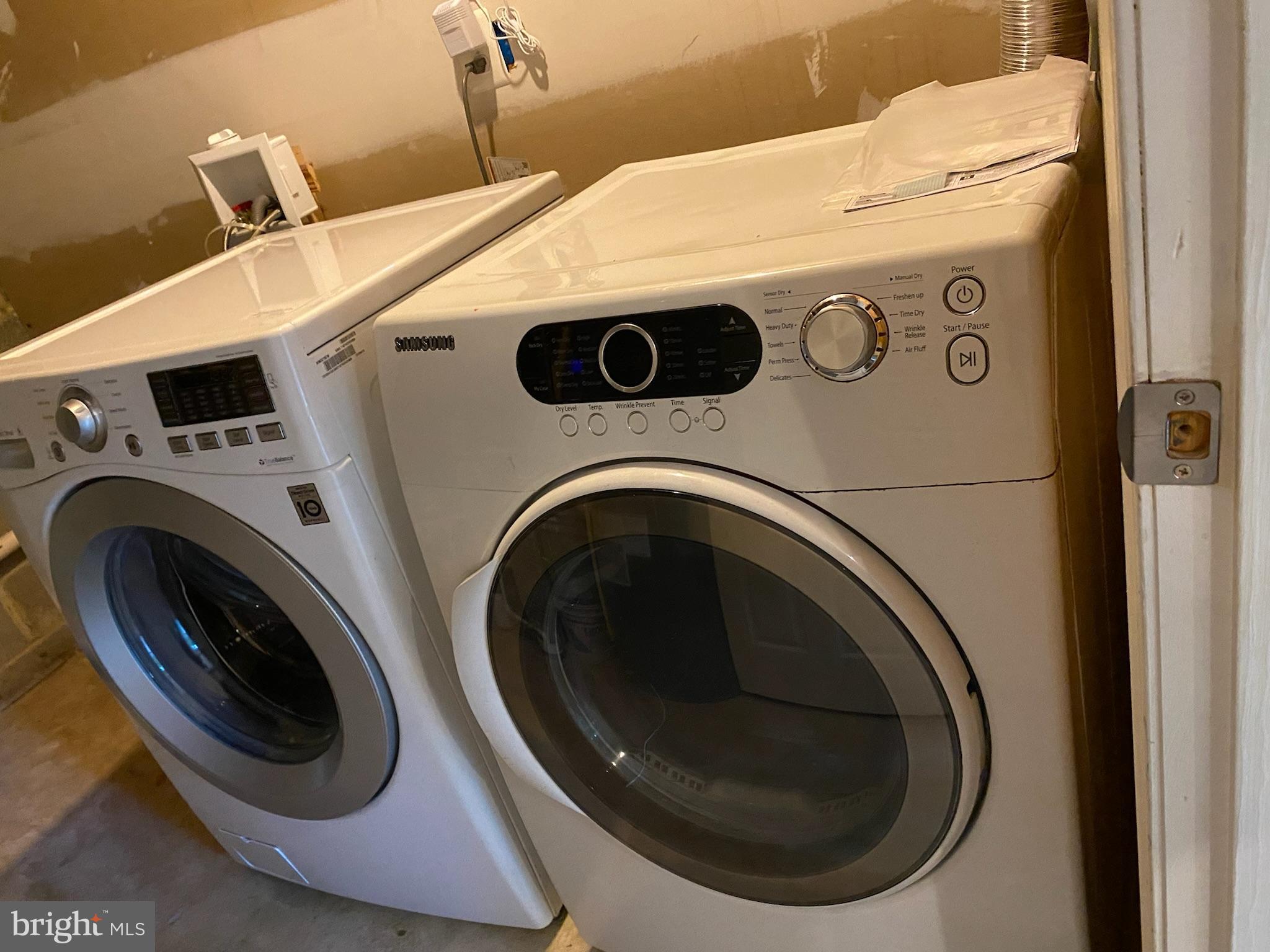 6538 PALISADES DRIVE BASEMENT ONLY