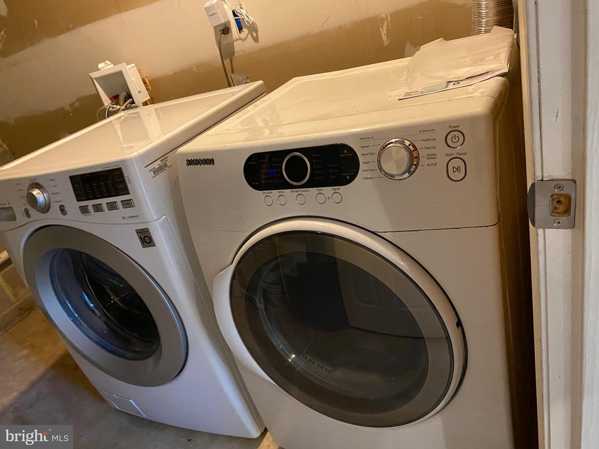 6538 PALISADES DRIVE BASEMENT ONLY