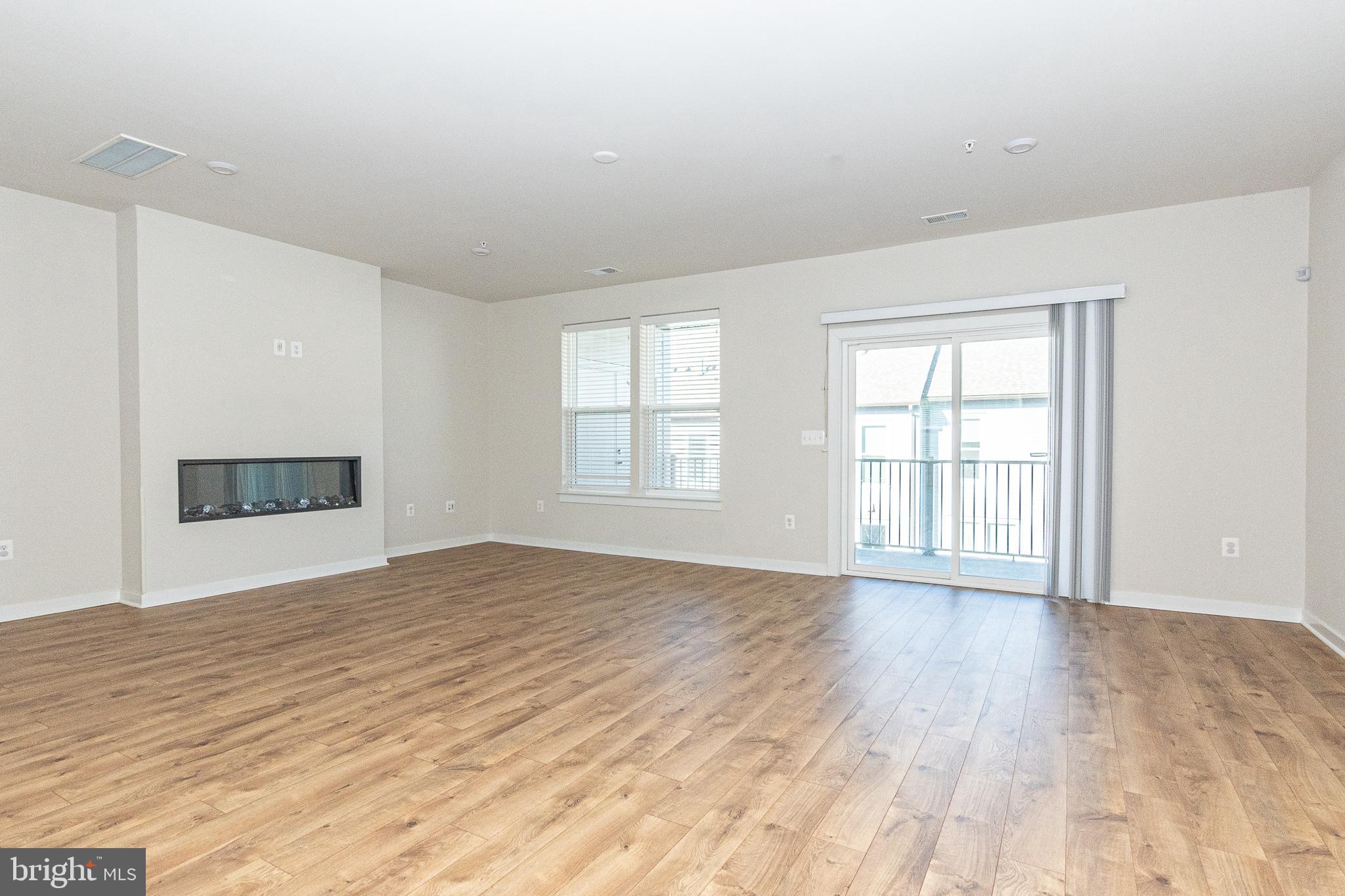 13639 DULLES TECHNOLOGY DRIVE 158