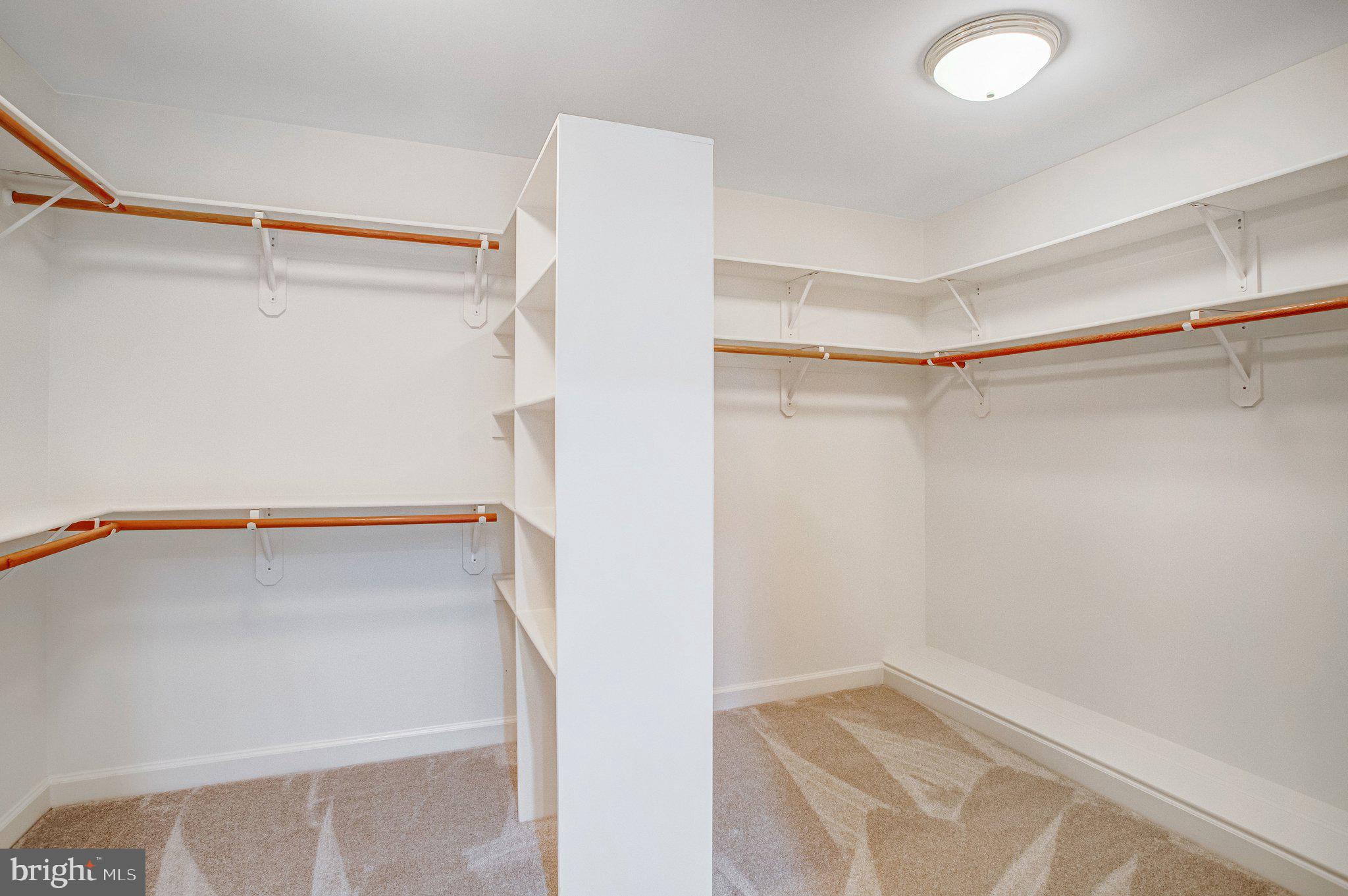 8261 ROSELAND DRIVE