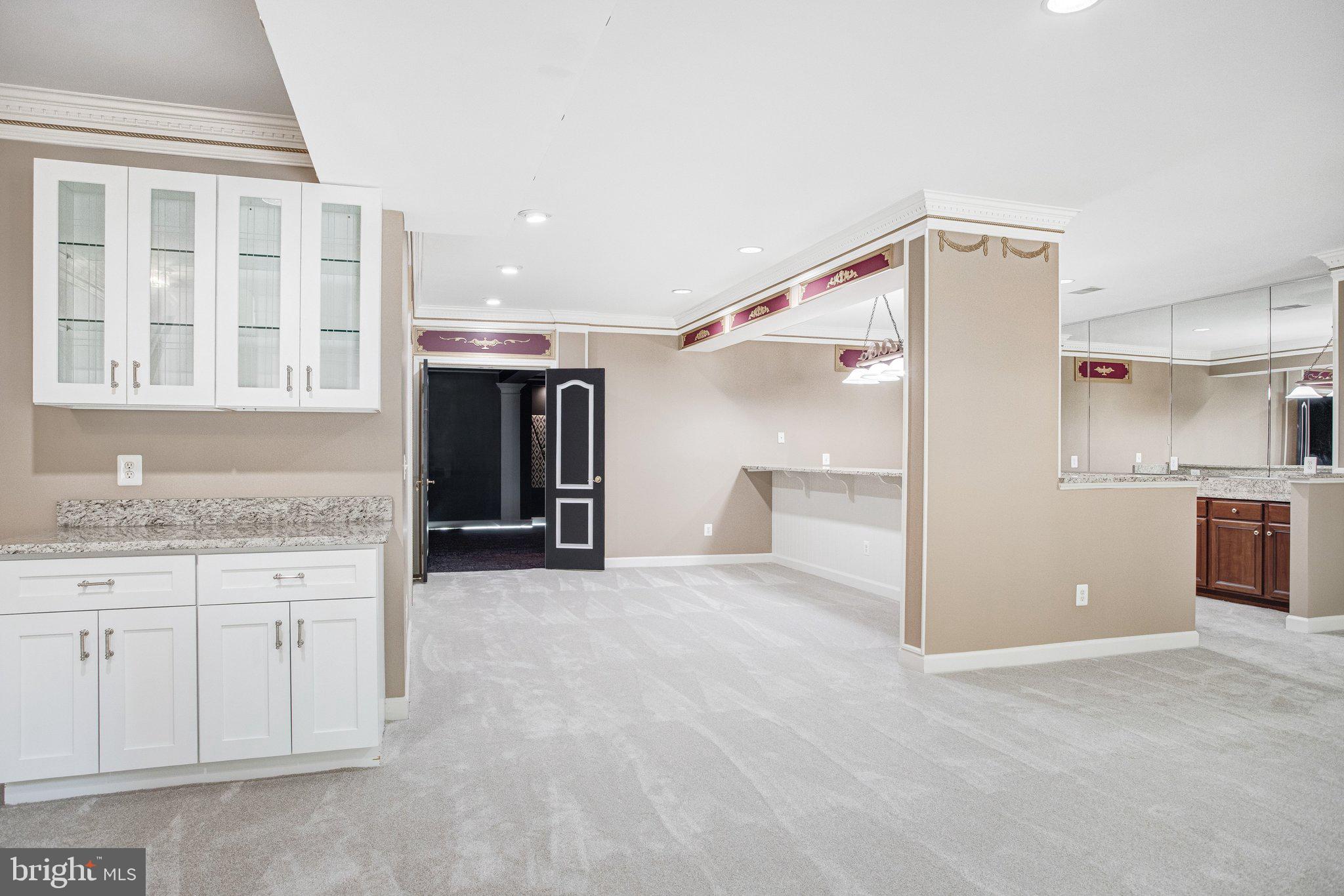 8261 ROSELAND DRIVE
