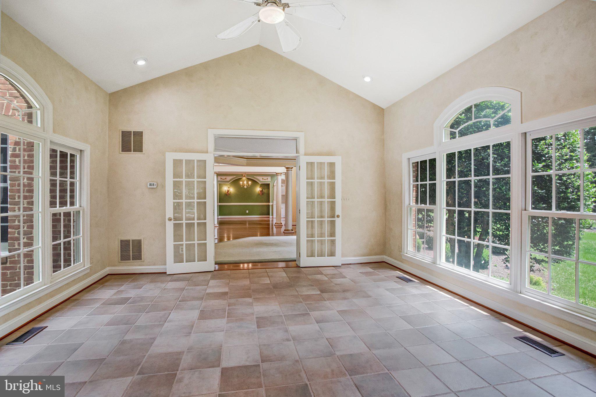 8261 ROSELAND DRIVE