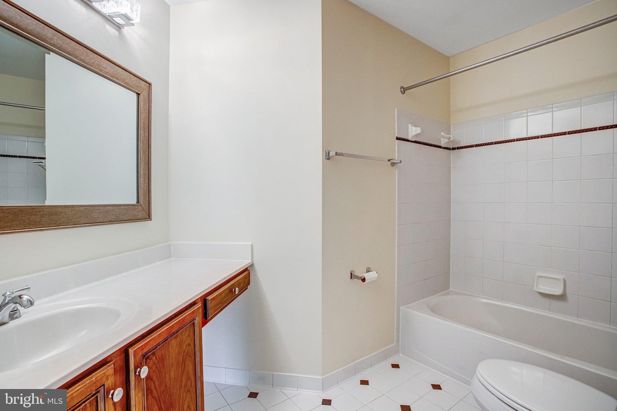 8261 ROSELAND DRIVE