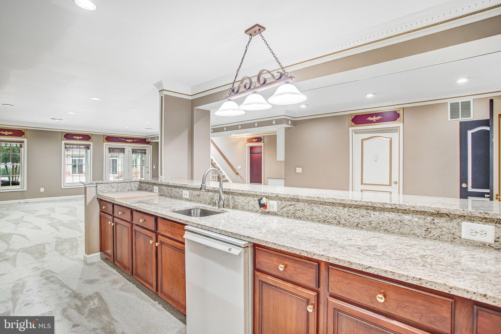8261 ROSELAND DRIVE