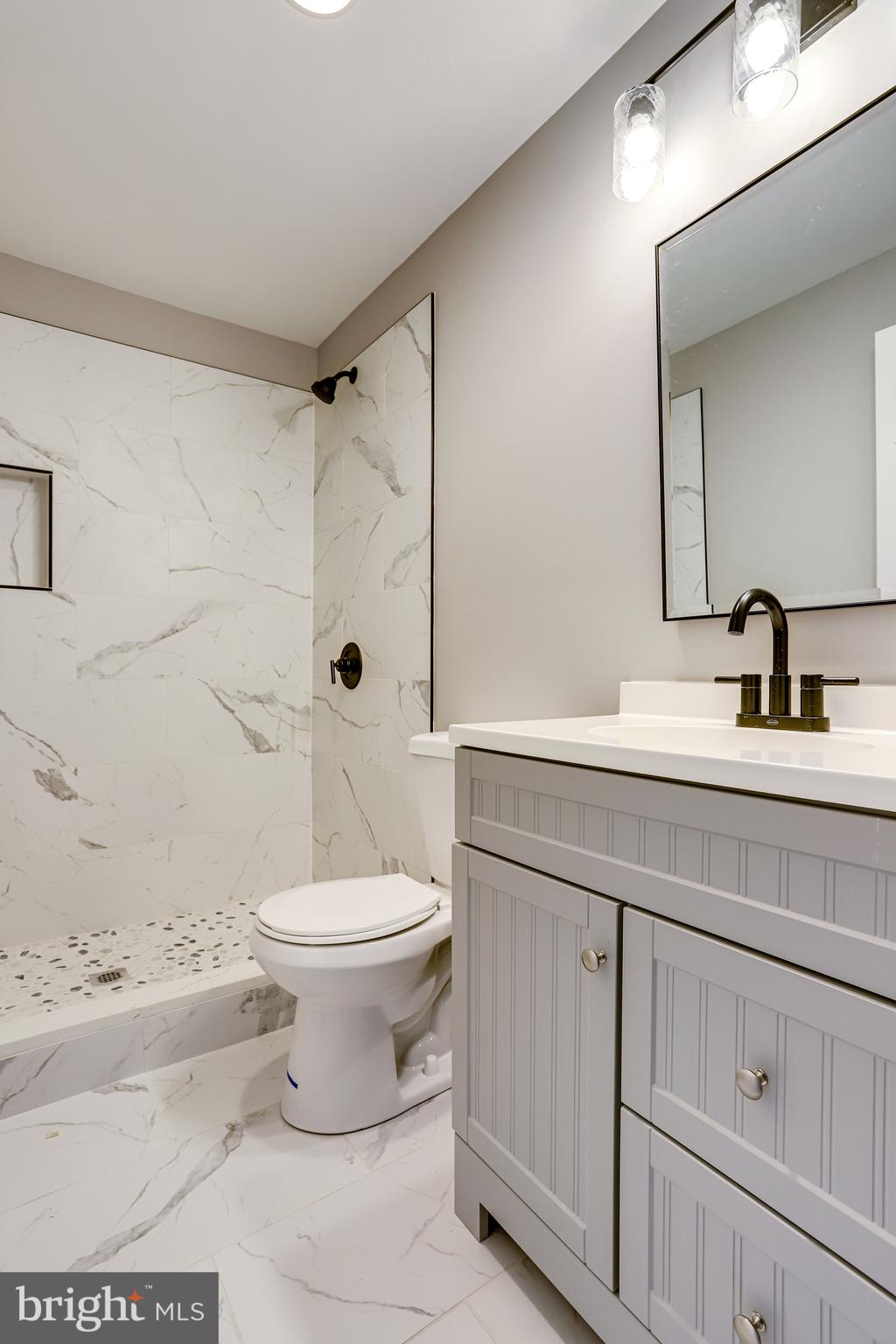 20366 HARTWELL STREET