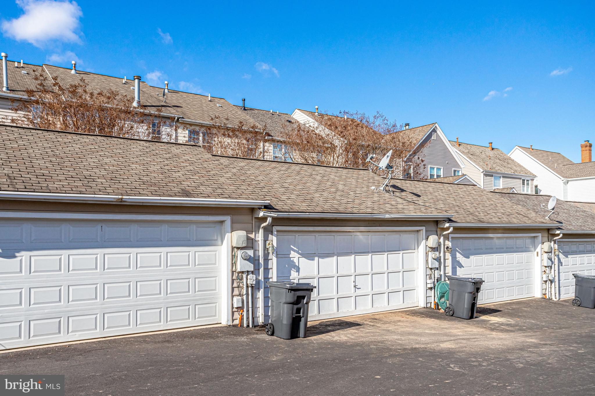 20366 HARTWELL STREET