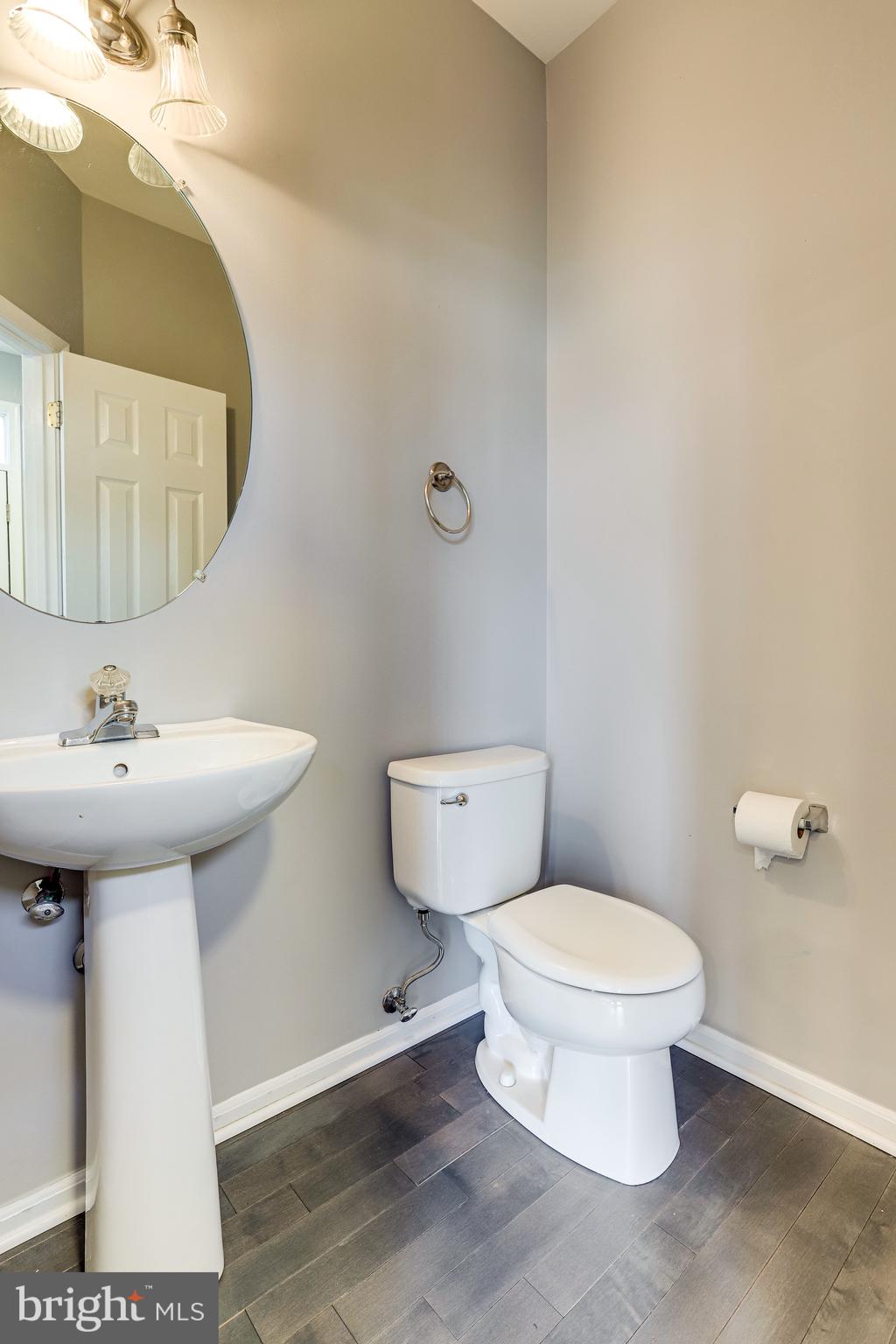 20366 HARTWELL STREET