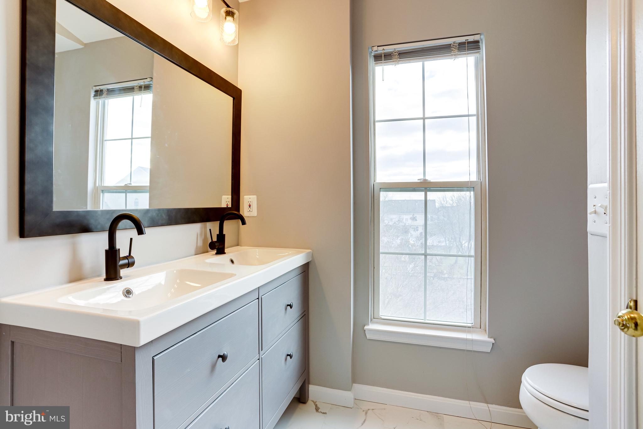 20366 HARTWELL STREET