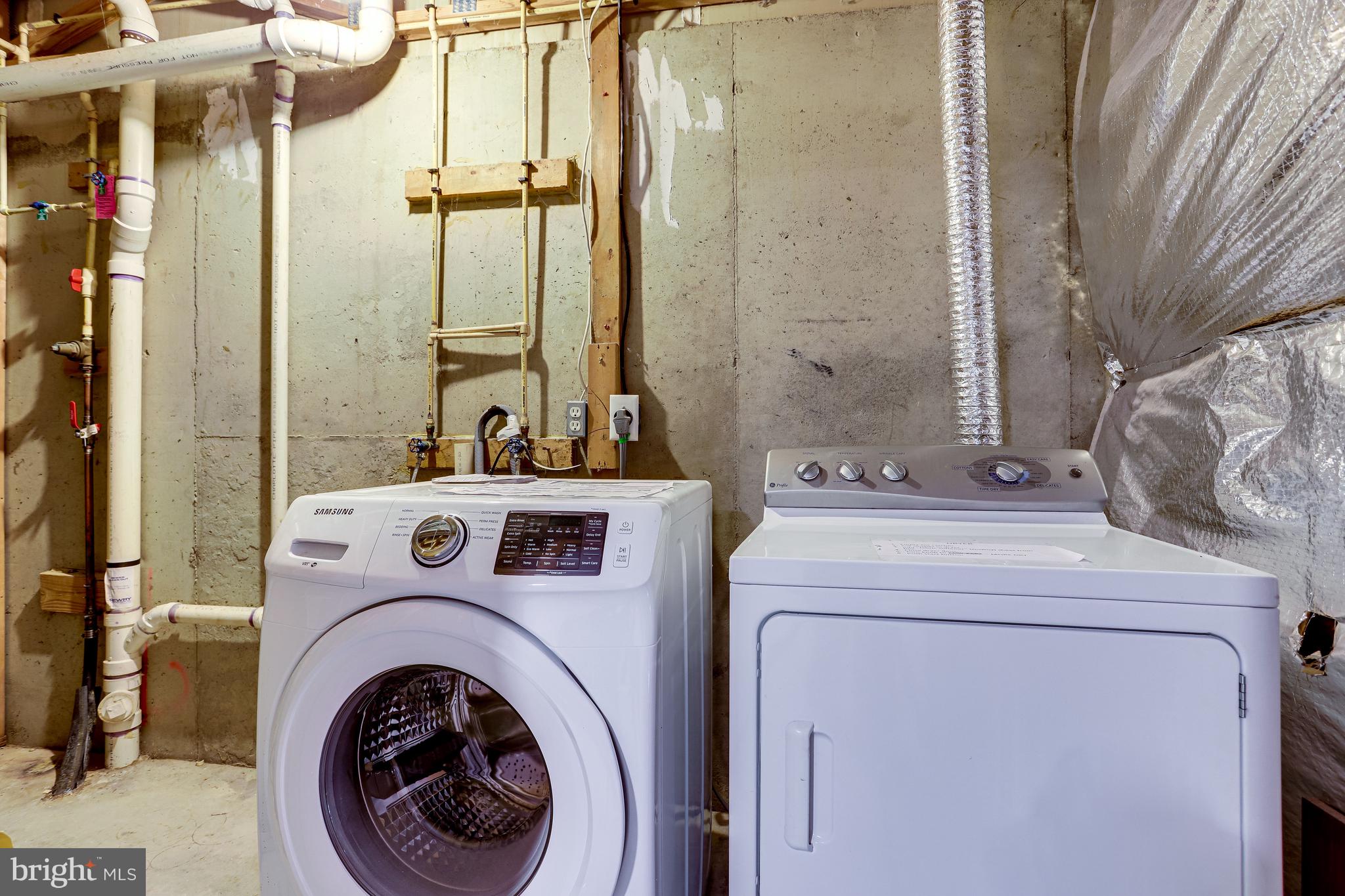 20366 HARTWELL STREET