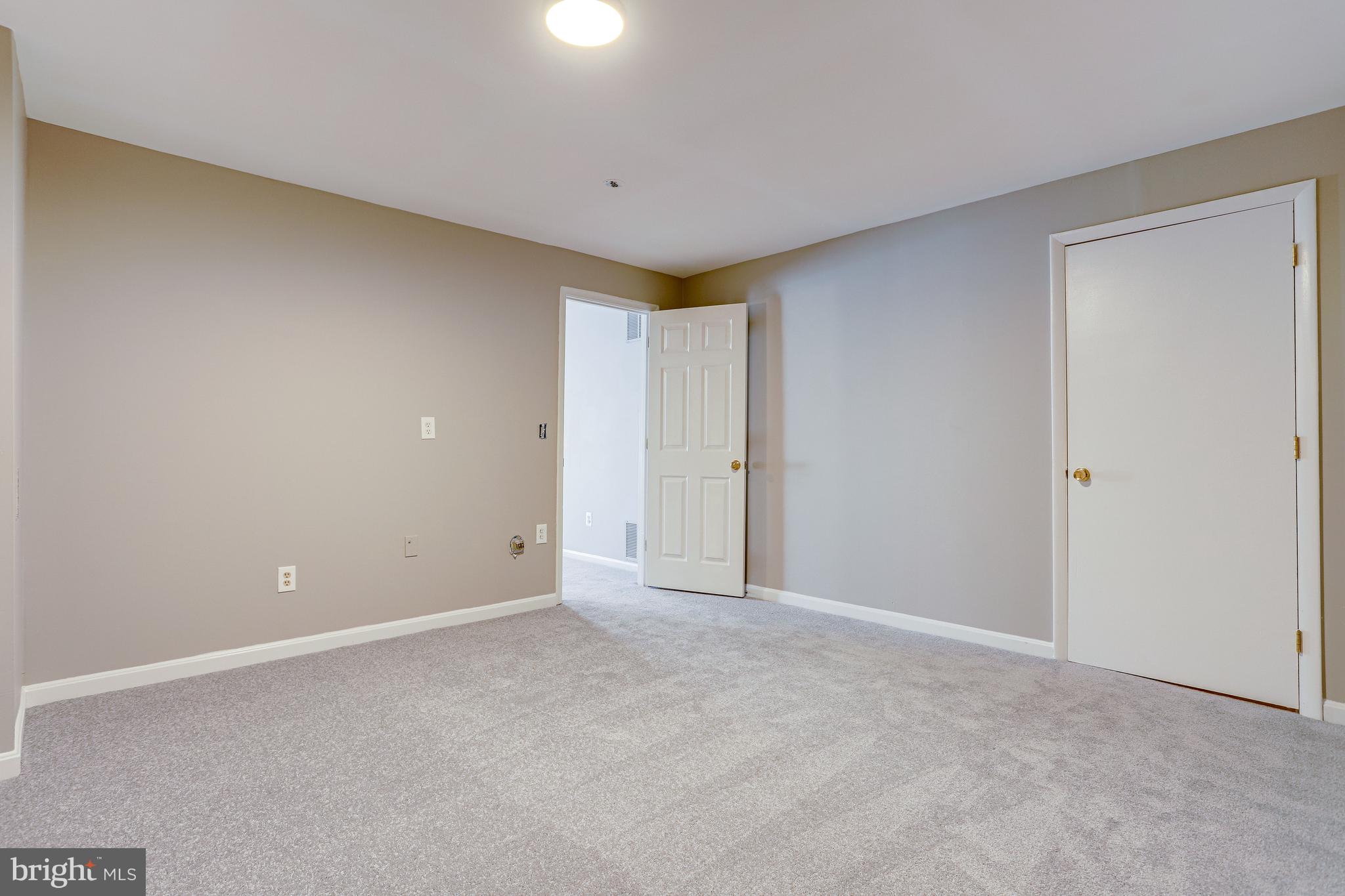 20366 HARTWELL STREET