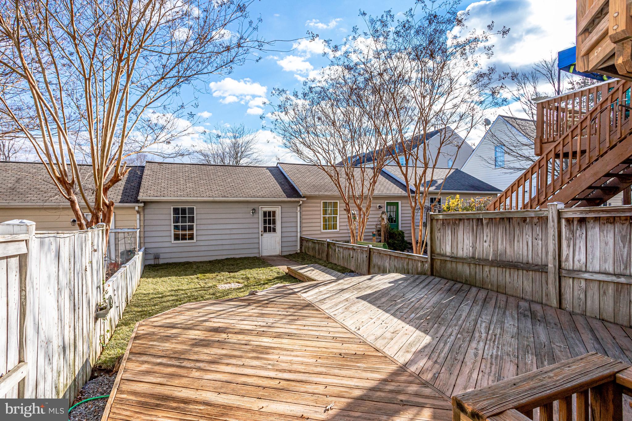 20366 HARTWELL STREET