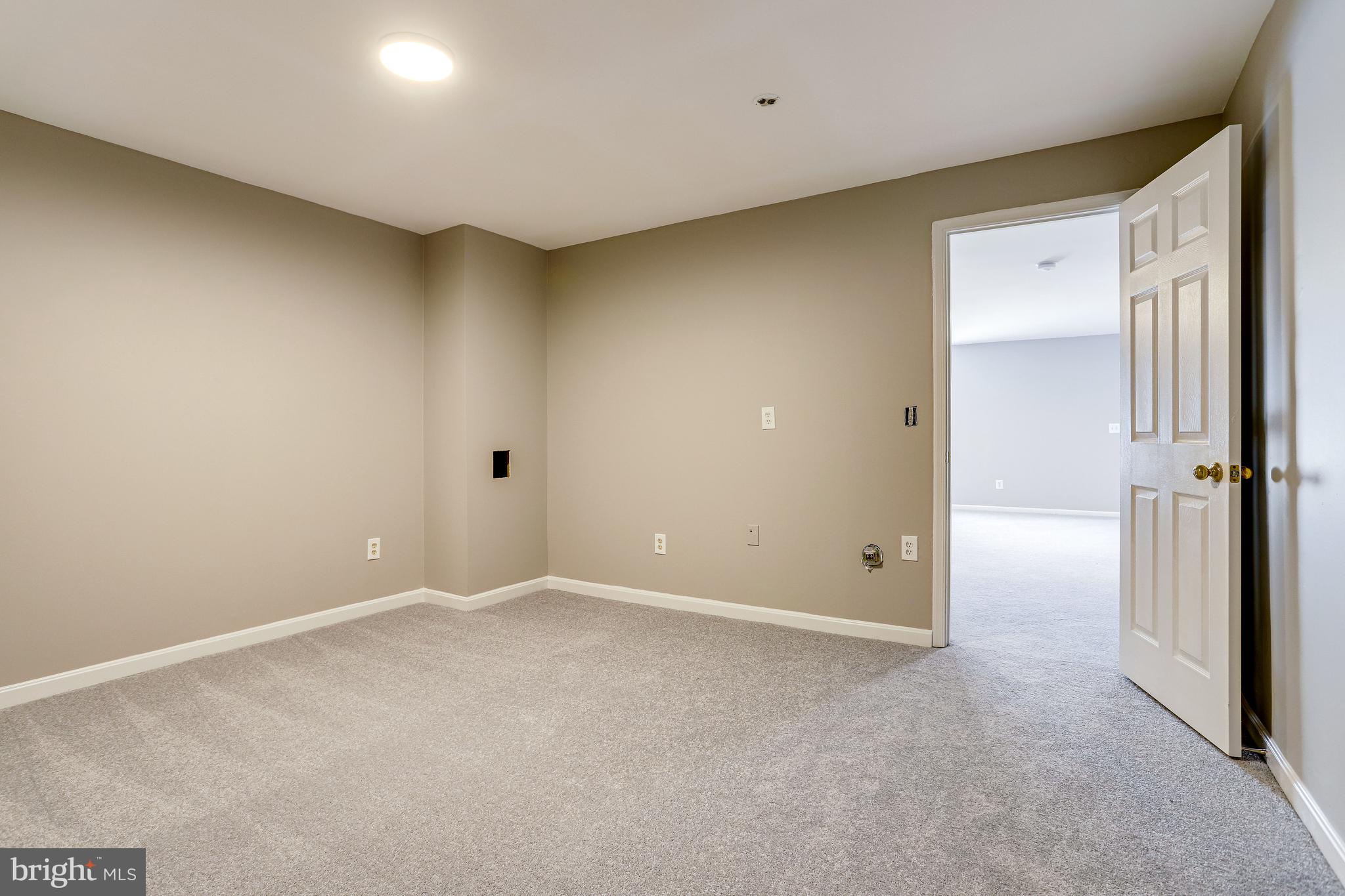 20366 HARTWELL STREET