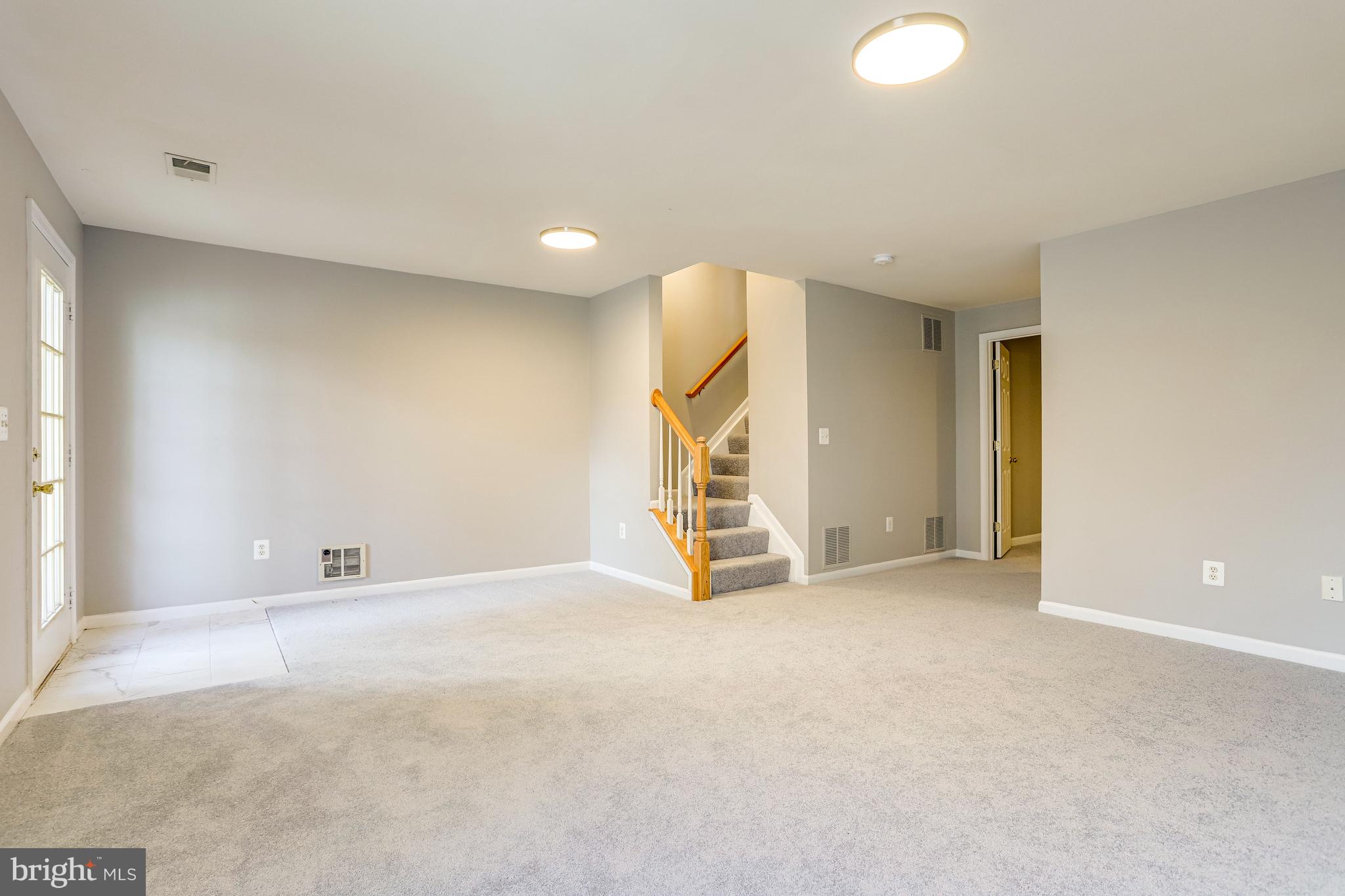 20366 HARTWELL STREET