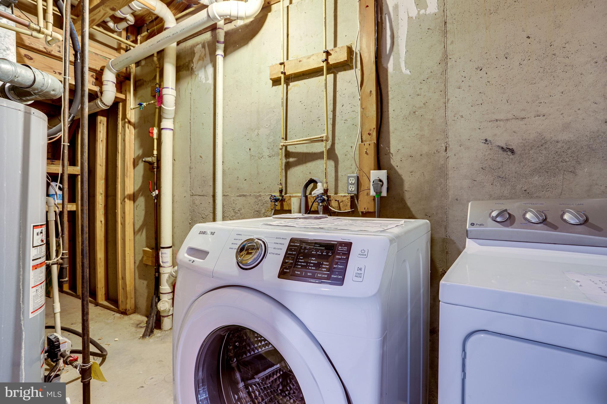 20366 HARTWELL STREET