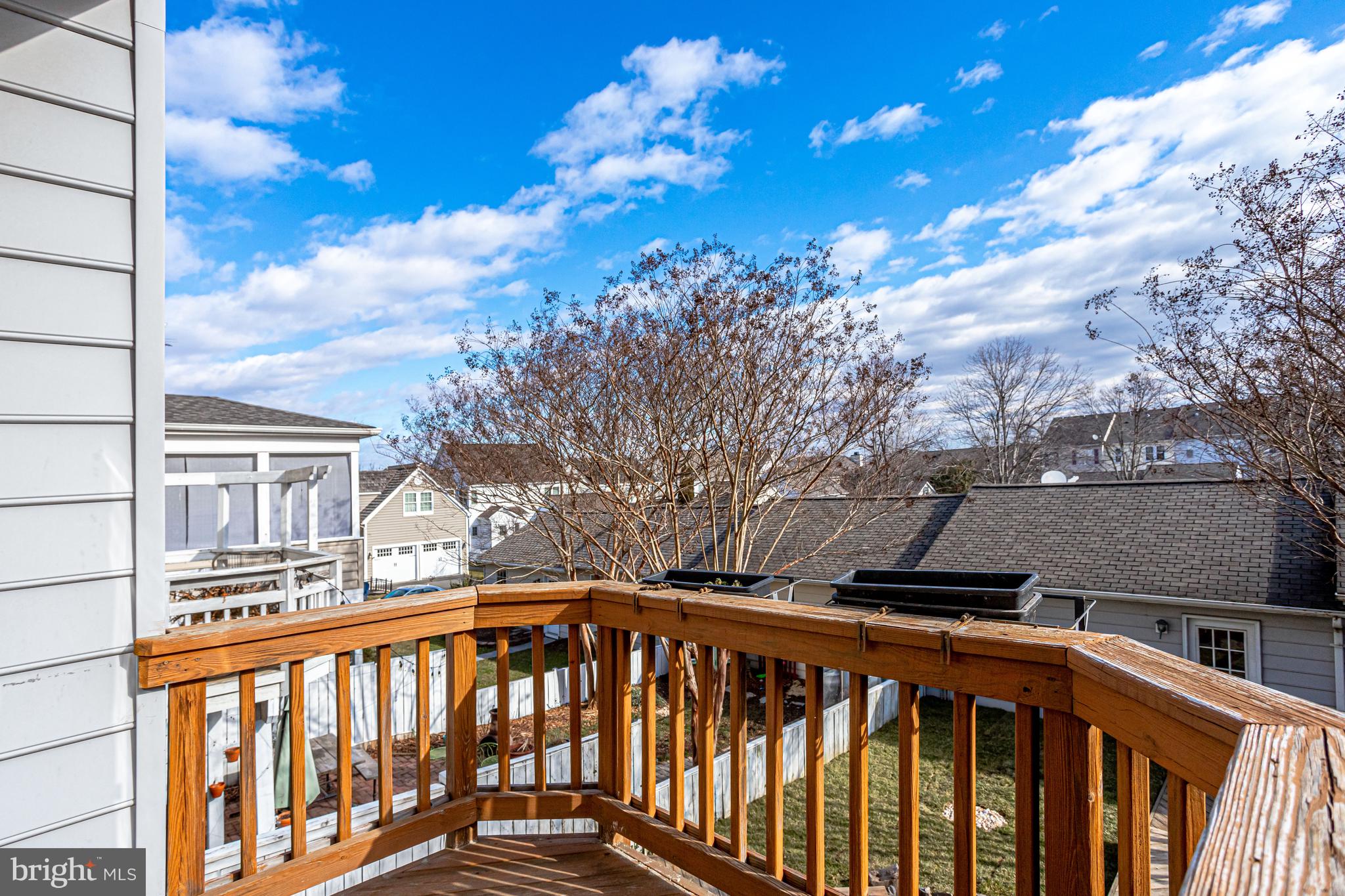 20366 HARTWELL STREET