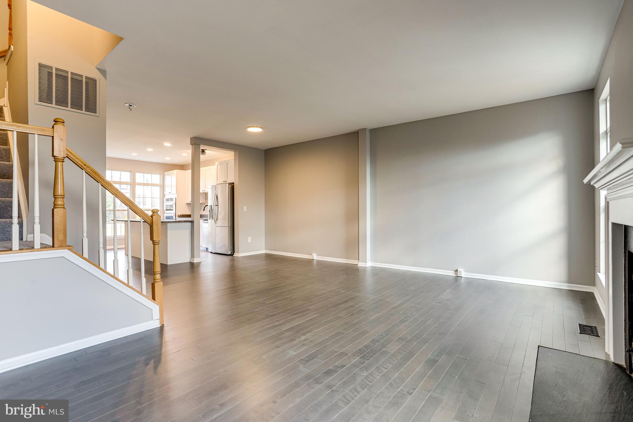 20366 HARTWELL STREET