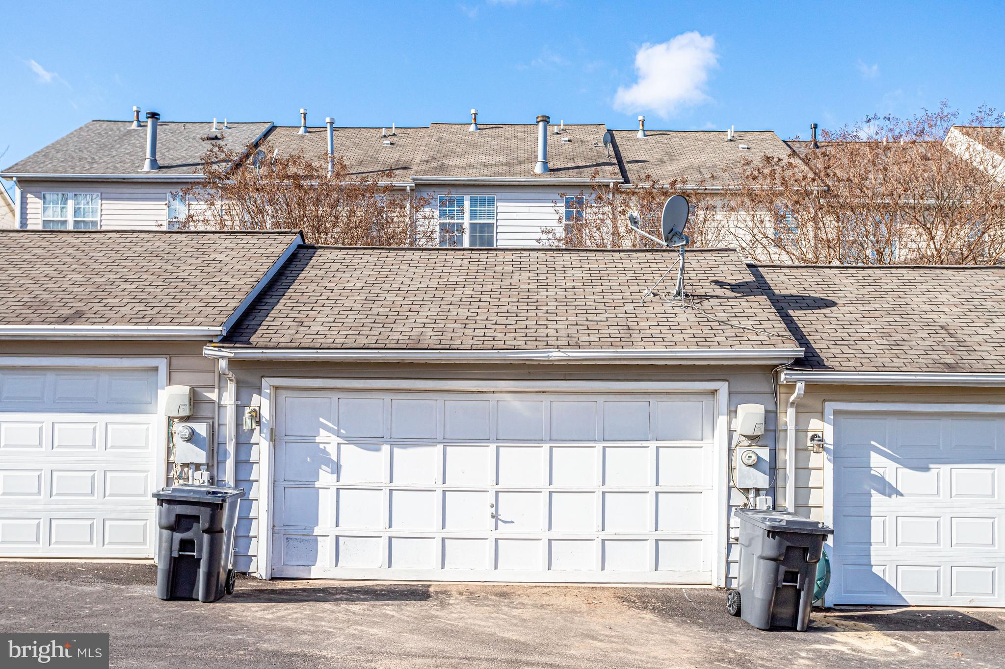 20366 HARTWELL STREET