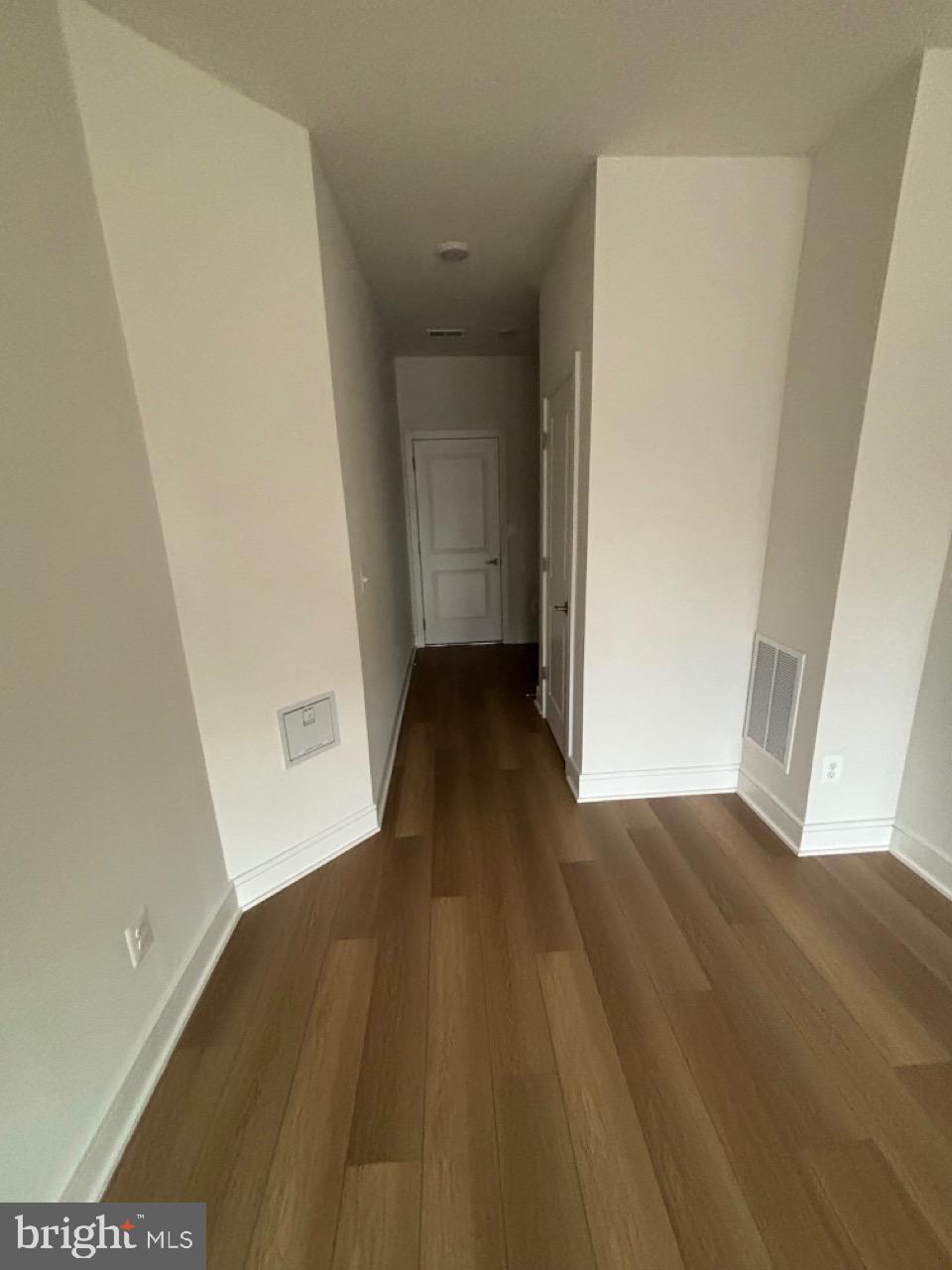 43396 FARRINGDON SQUARE