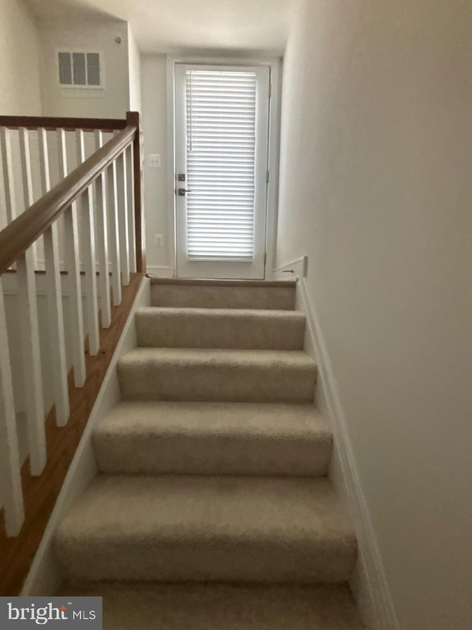 43396 FARRINGDON SQUARE