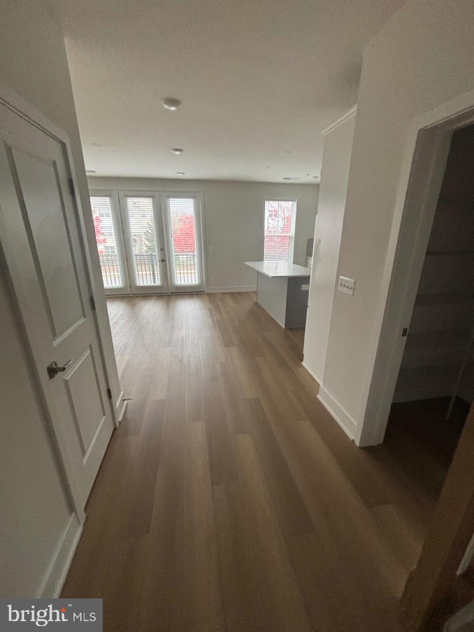 43396 FARRINGDON SQUARE