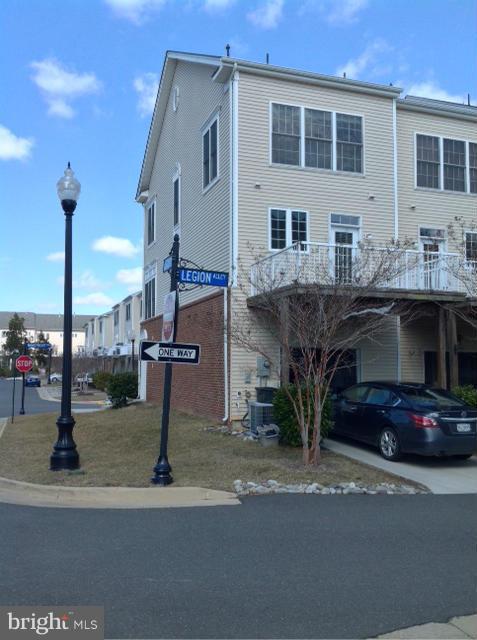 42625 HOMEFRONT TERRACE