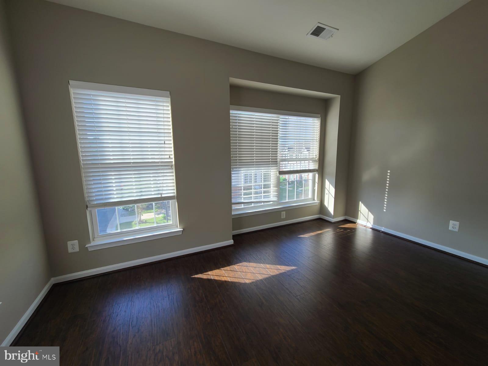 42625 HOMEFRONT TERRACE